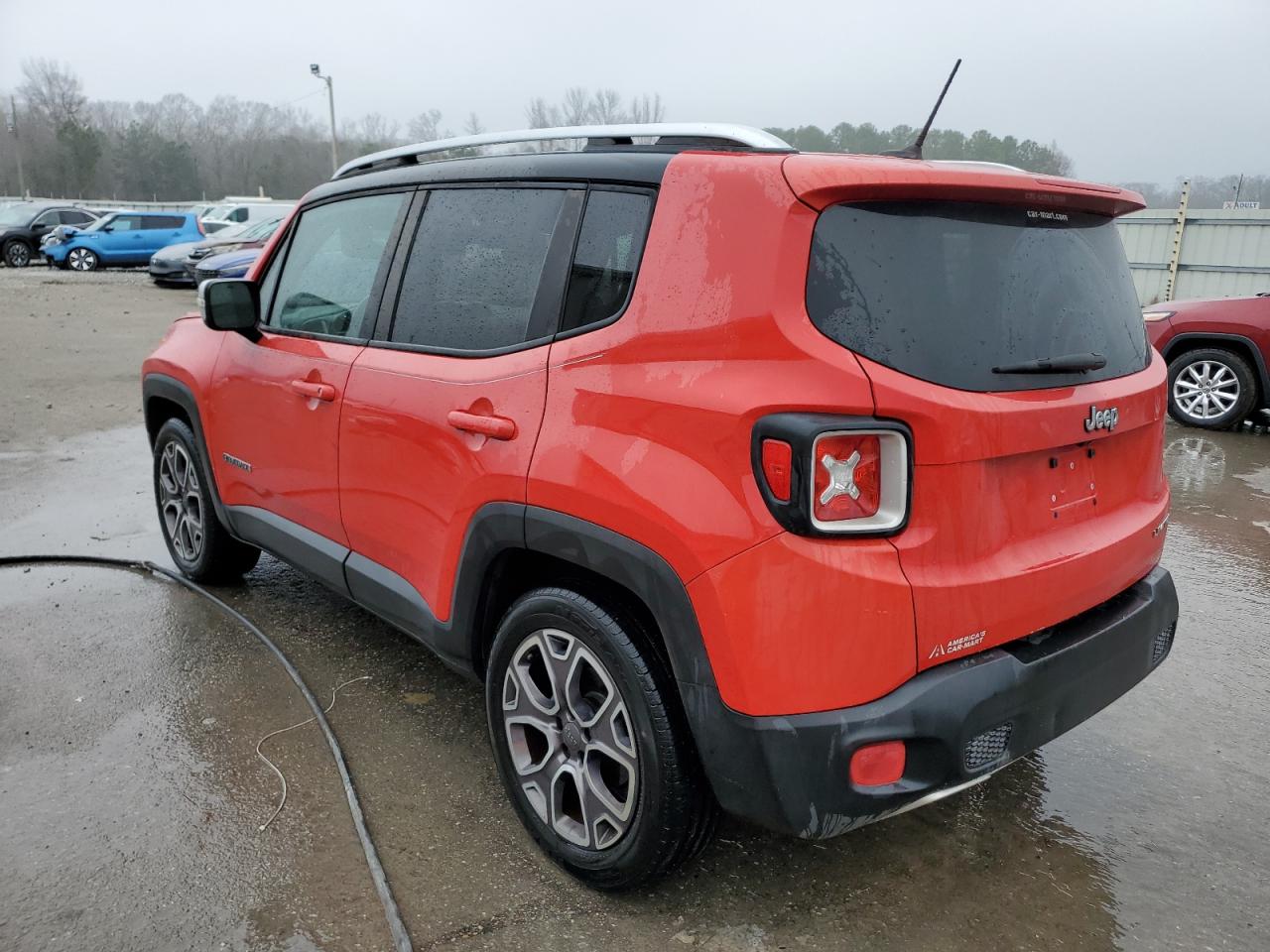 2015 Jeep Renegade - Image 2