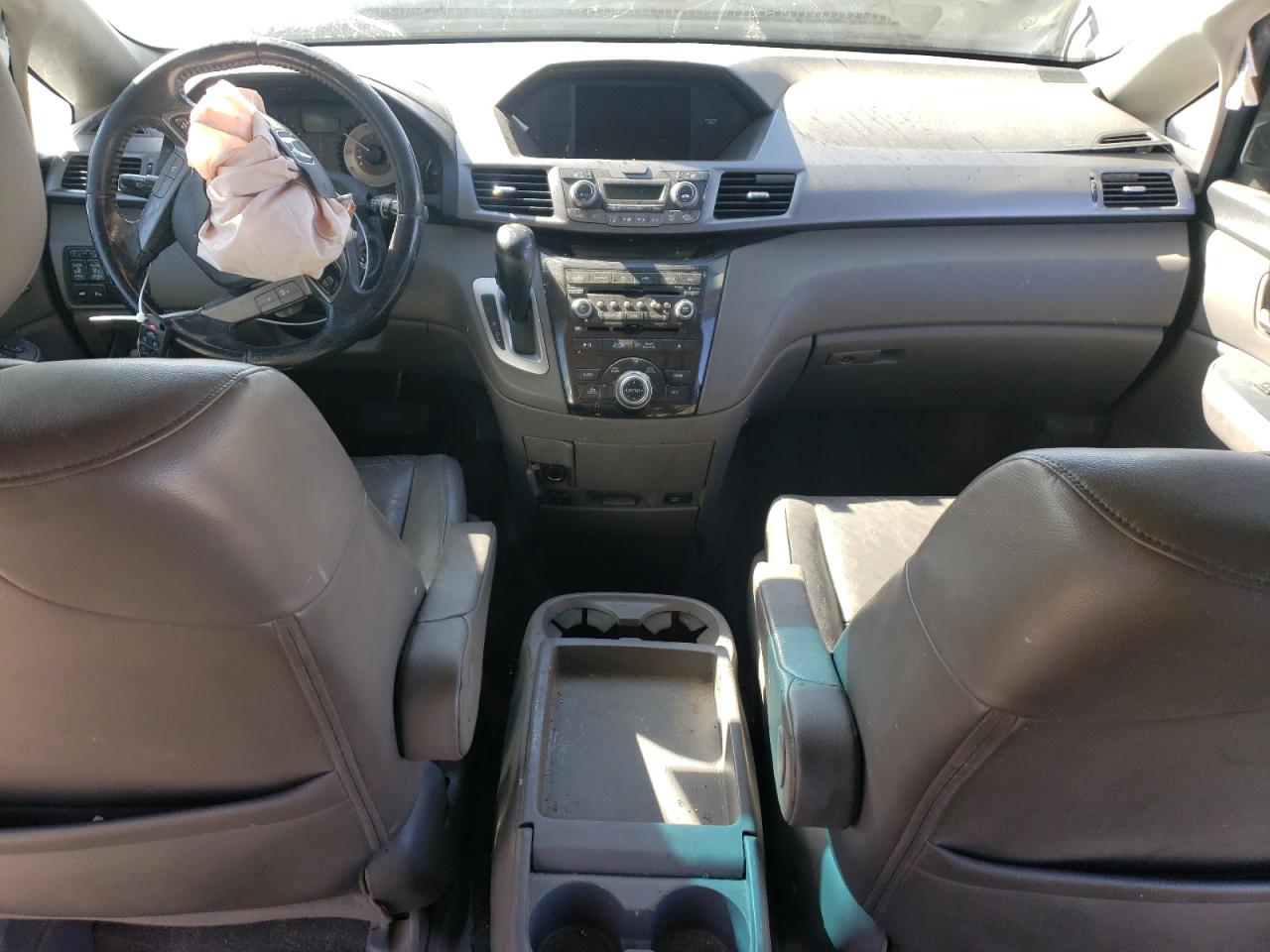 2012 Honda Odyssey - Image 8