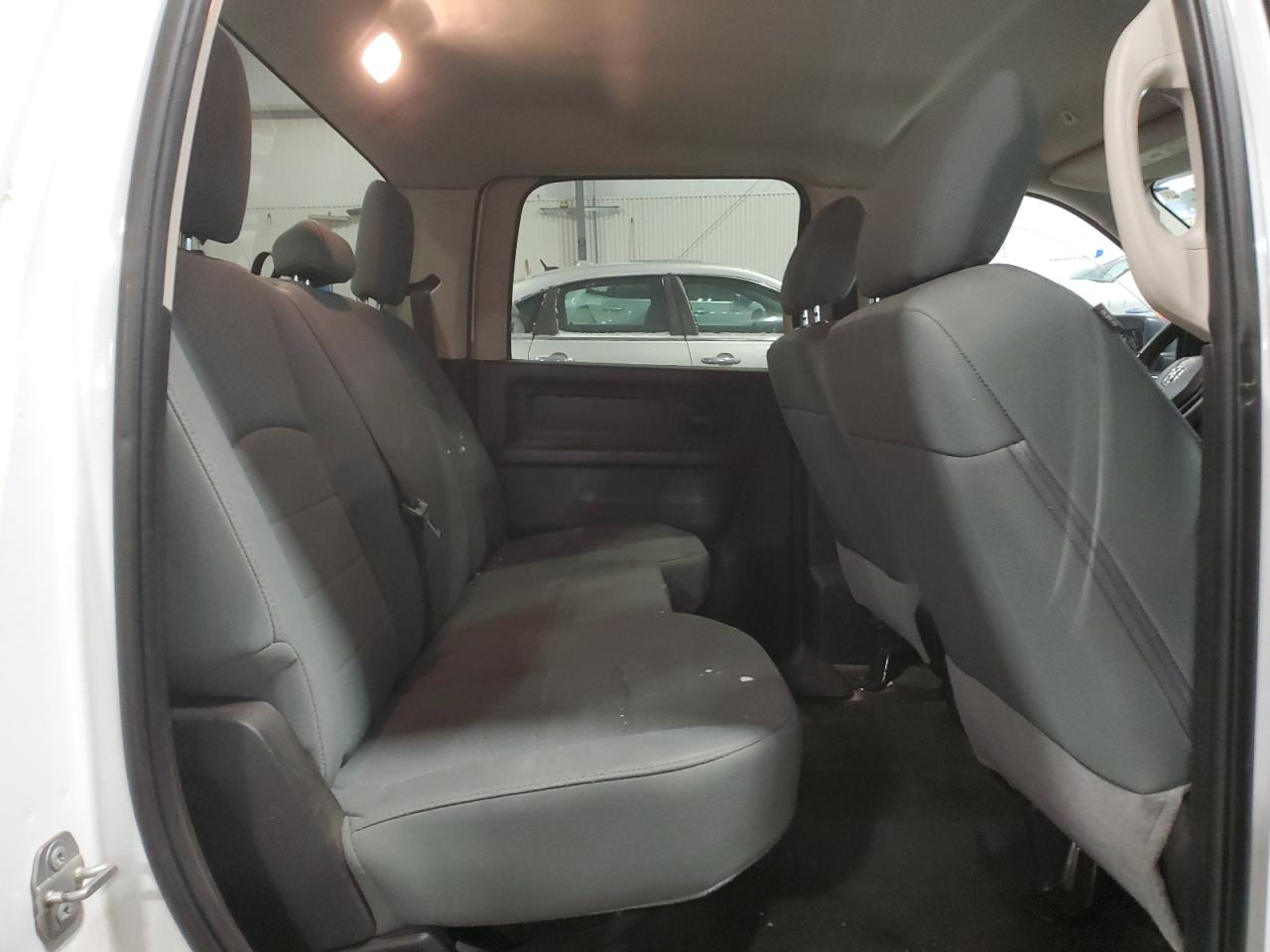 2018 RAM 1500 - Image 10