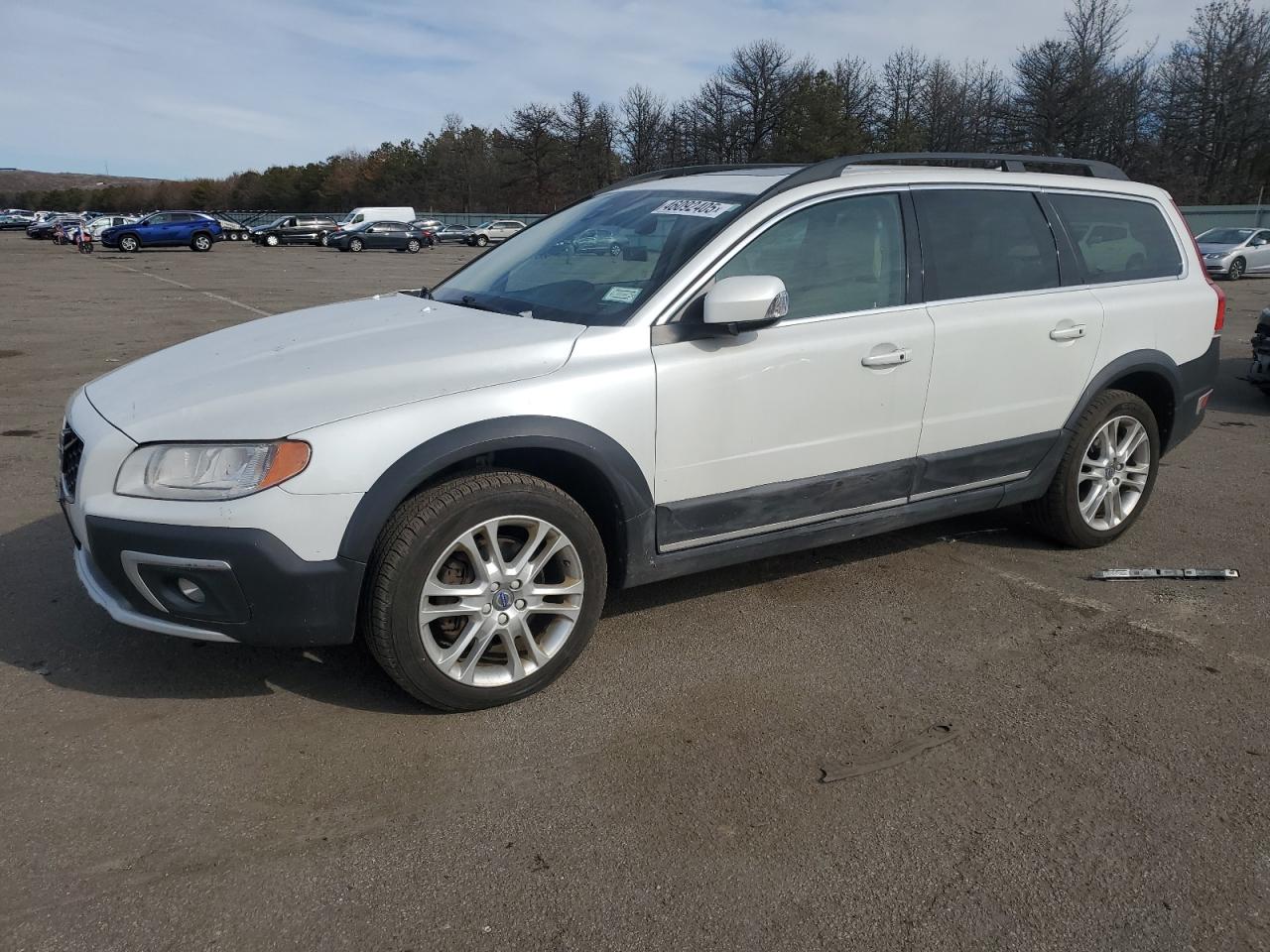 2016 Volvo XC70 - Image 1