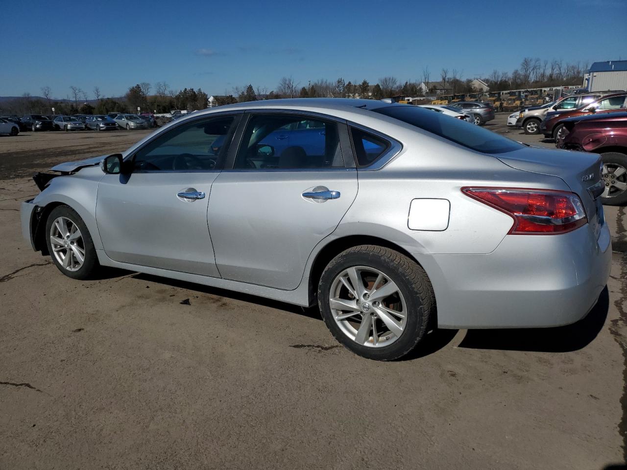 2013 Nissan Altima - Image 2