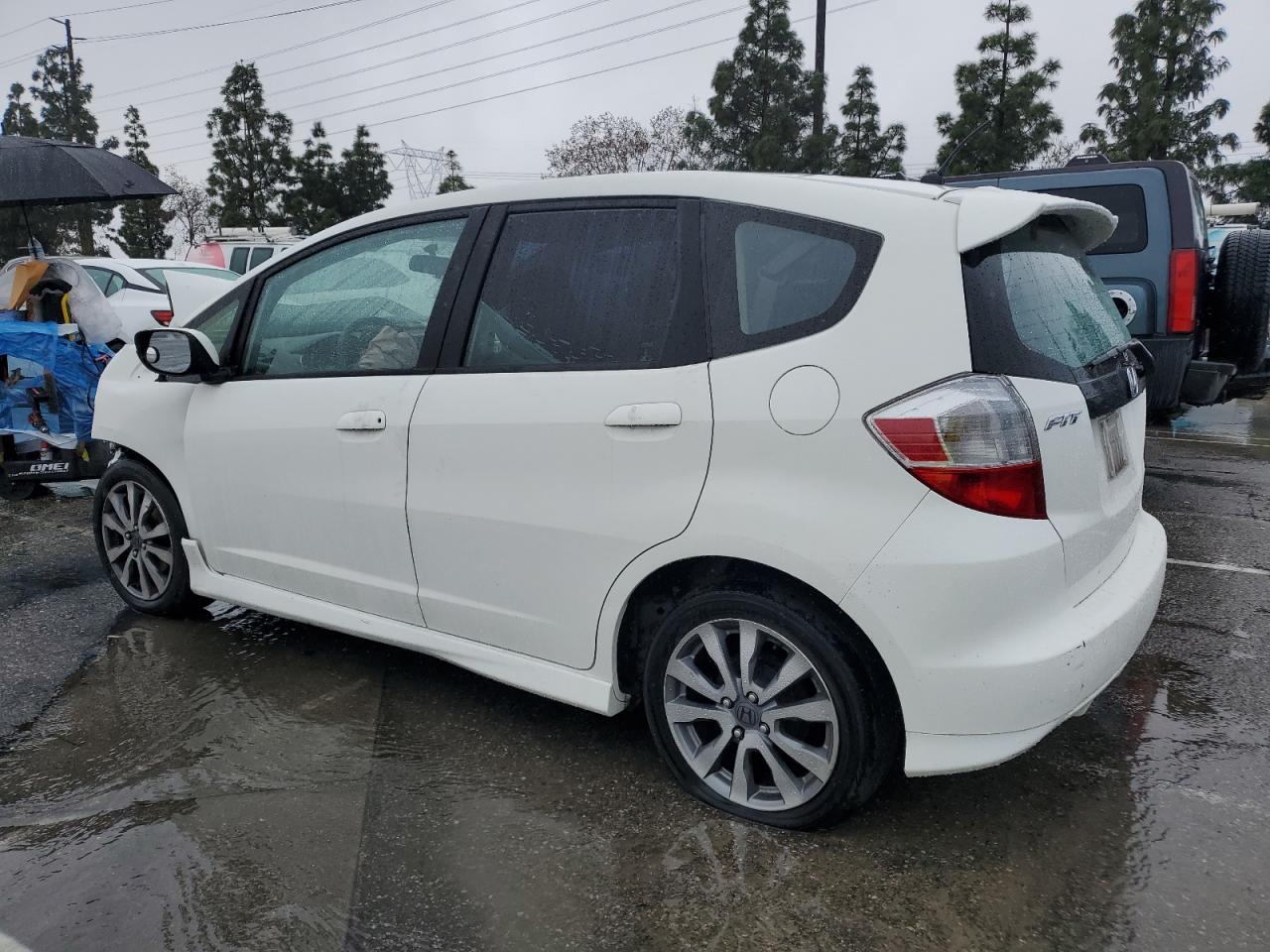 2013 Honda Fit - Image 2