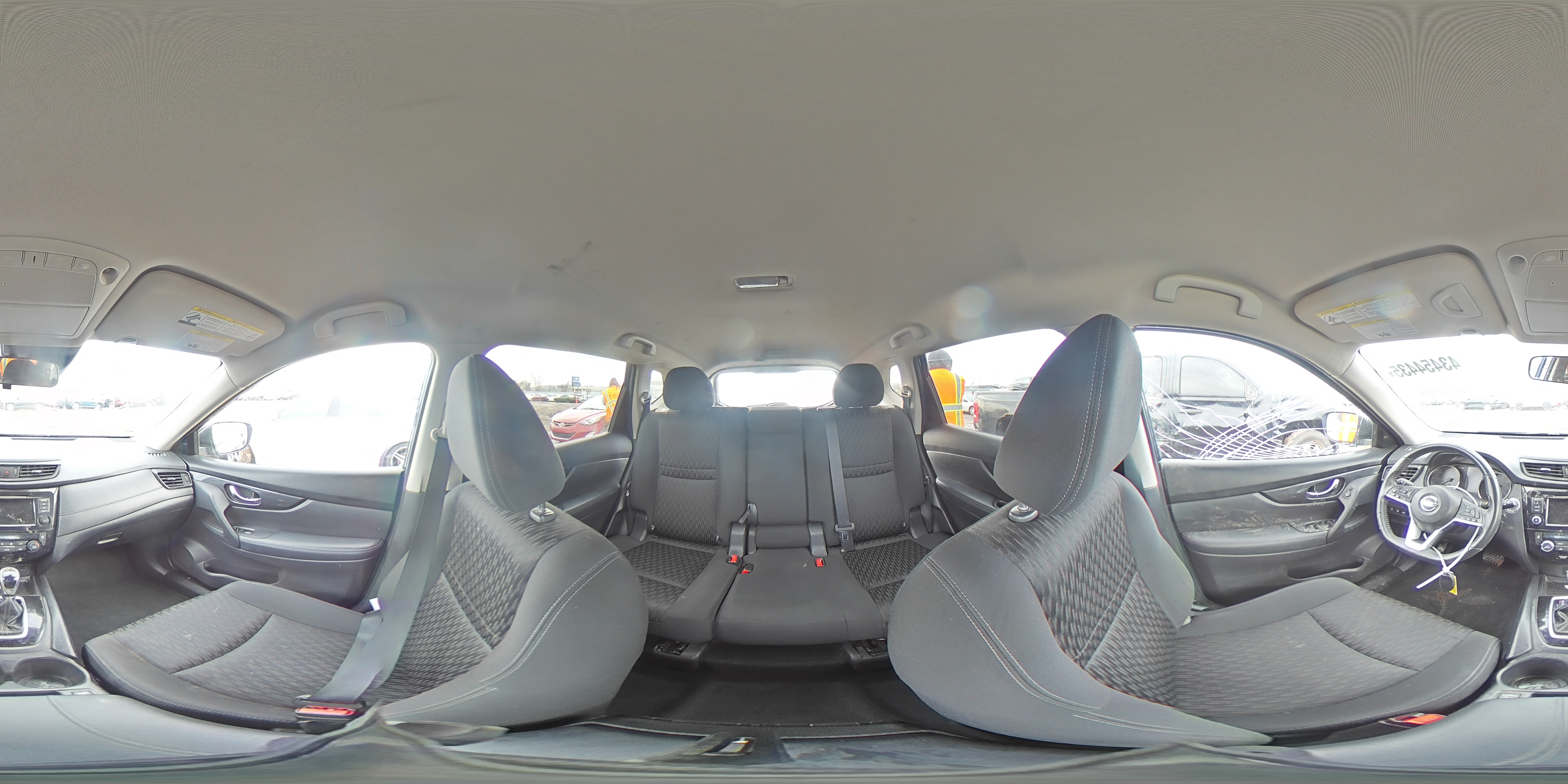 2020 Nissan Rogue - Image 15