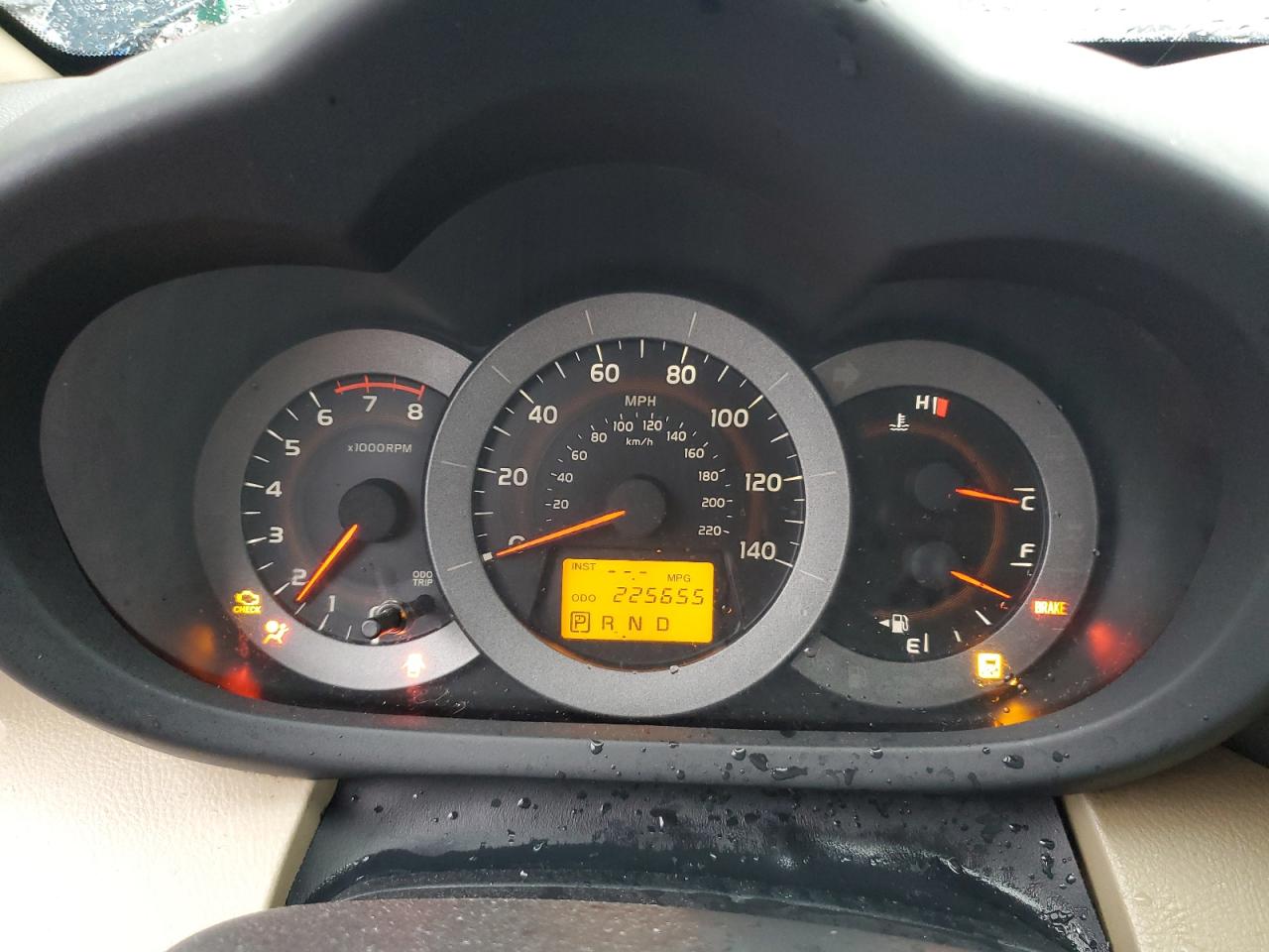 2010 Toyota RAV 4 - Image 9