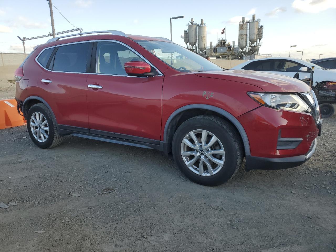 2017 Nissan Rogue - Image 4