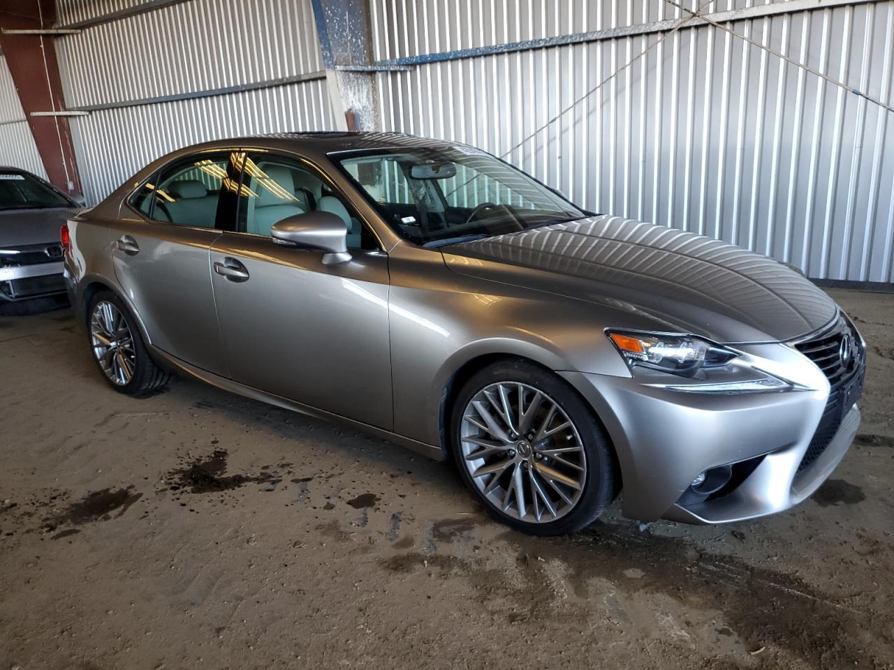 2015 Lexus IS - Image 4