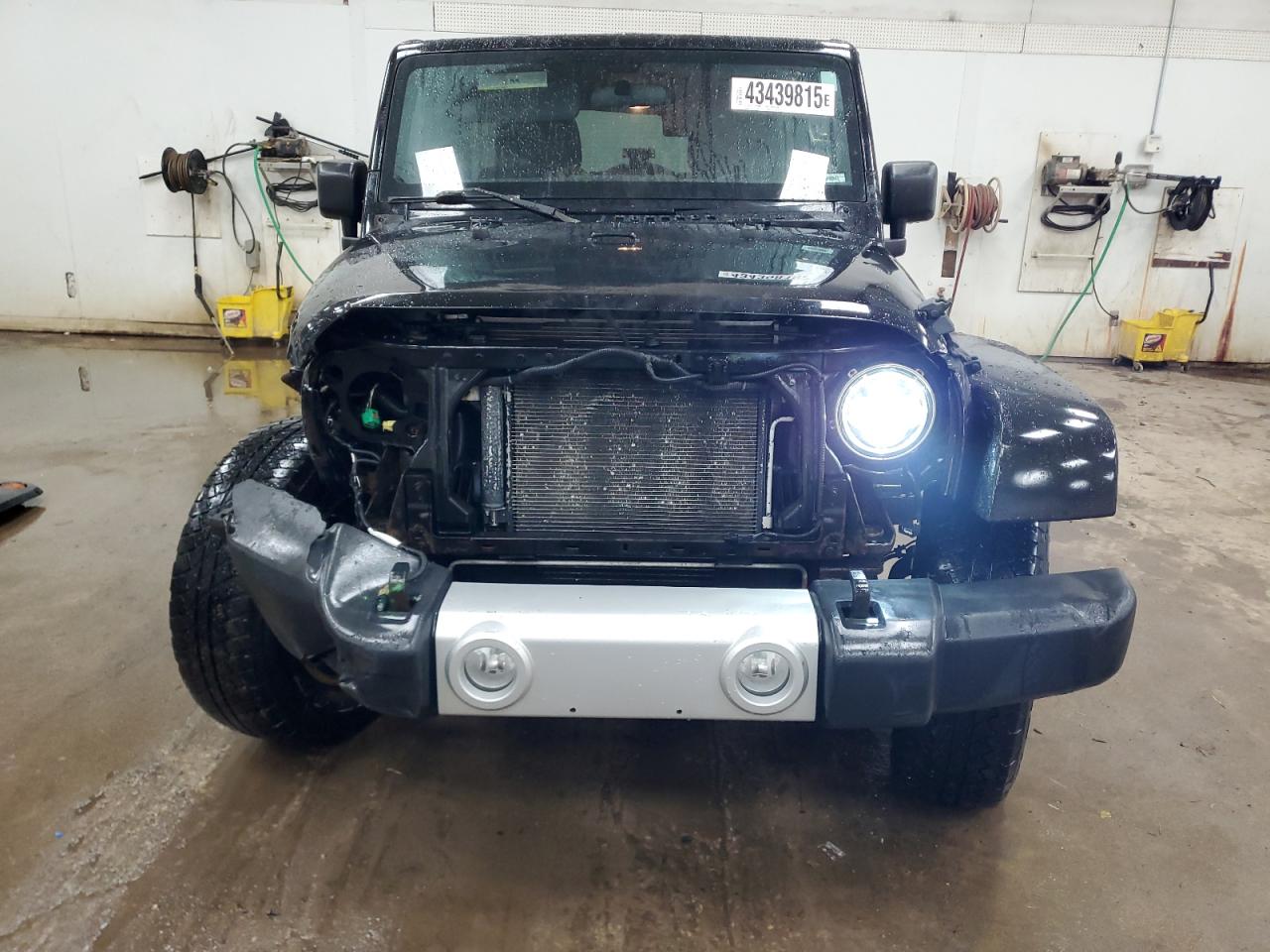 2011 Jeep Wrangler - Image 5