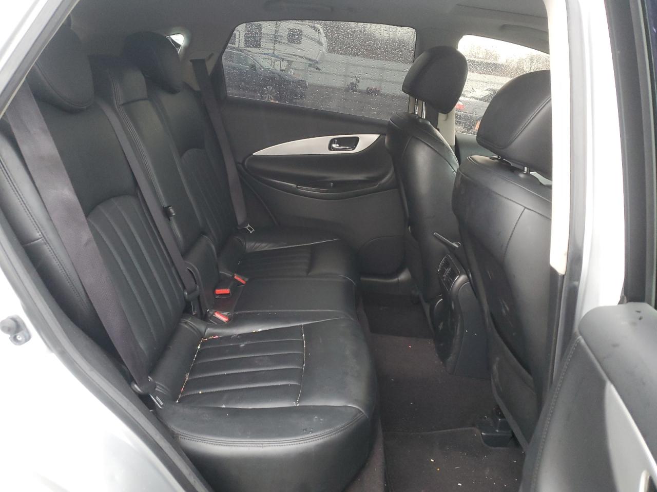 2017 Infiniti QX50 - Image 11