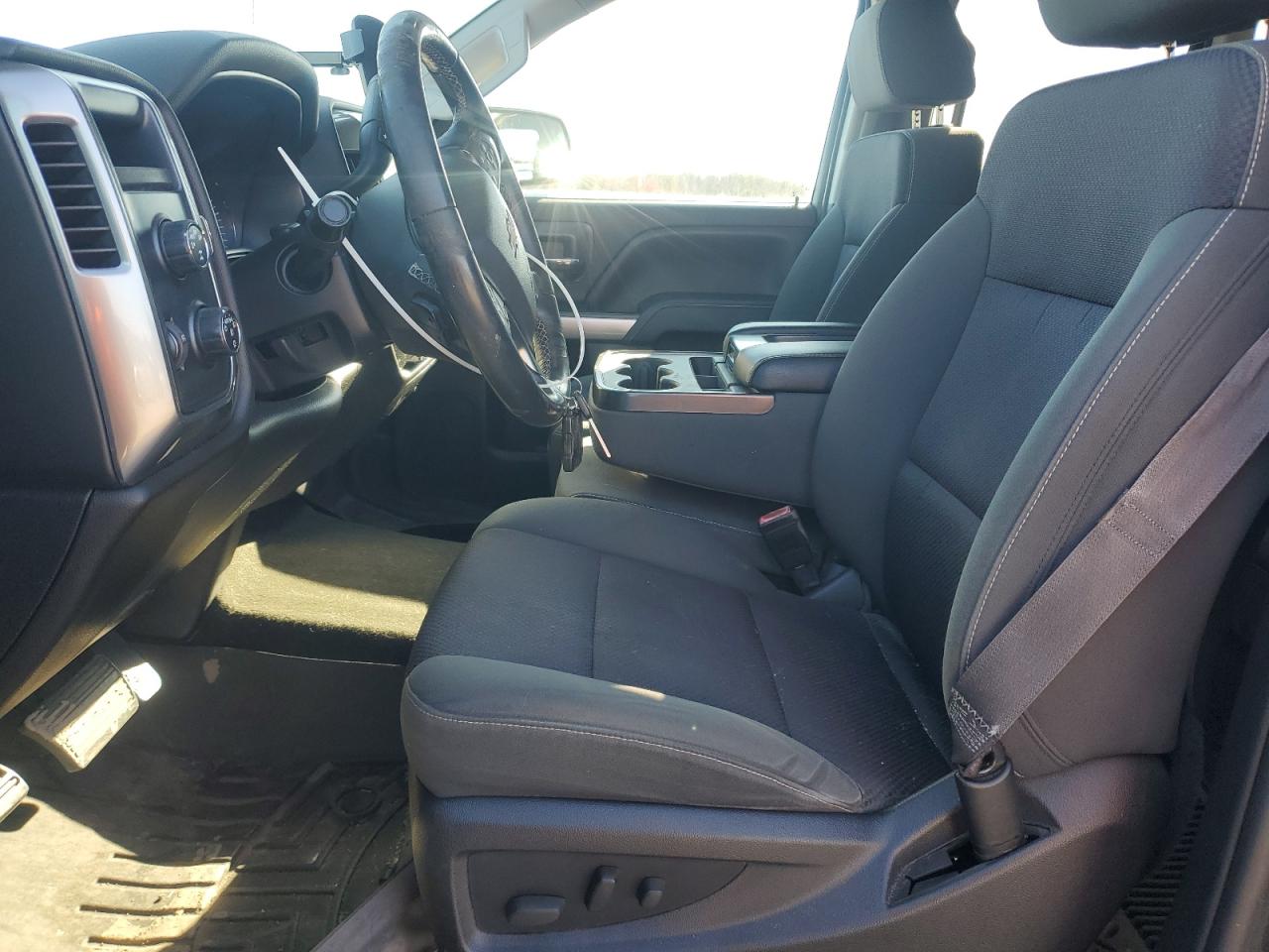 2014 Chevrolet Silverado - Image 7