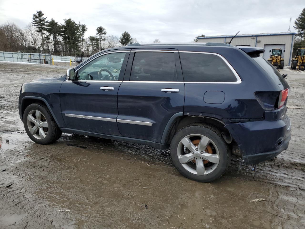 2012 Jeep Grand Cherokee - Image 2