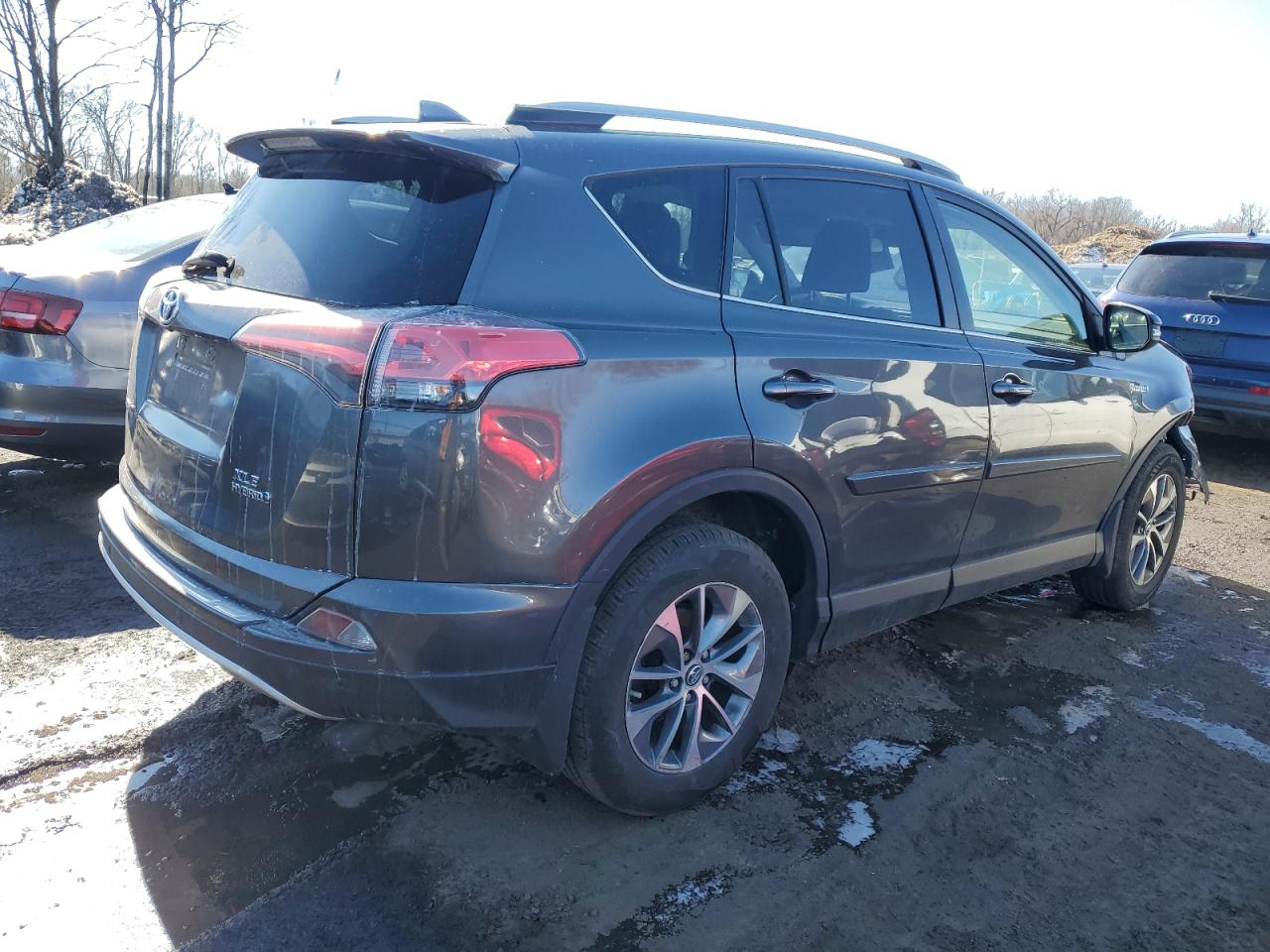 2018 Toyota RAV 4 - Image 3