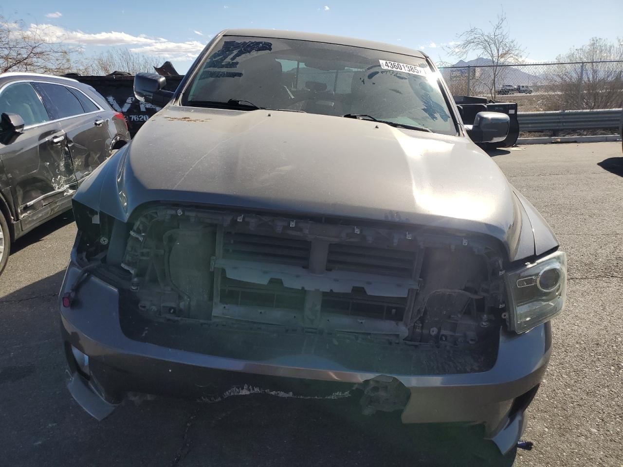 2016 RAM 1500 - Image 5