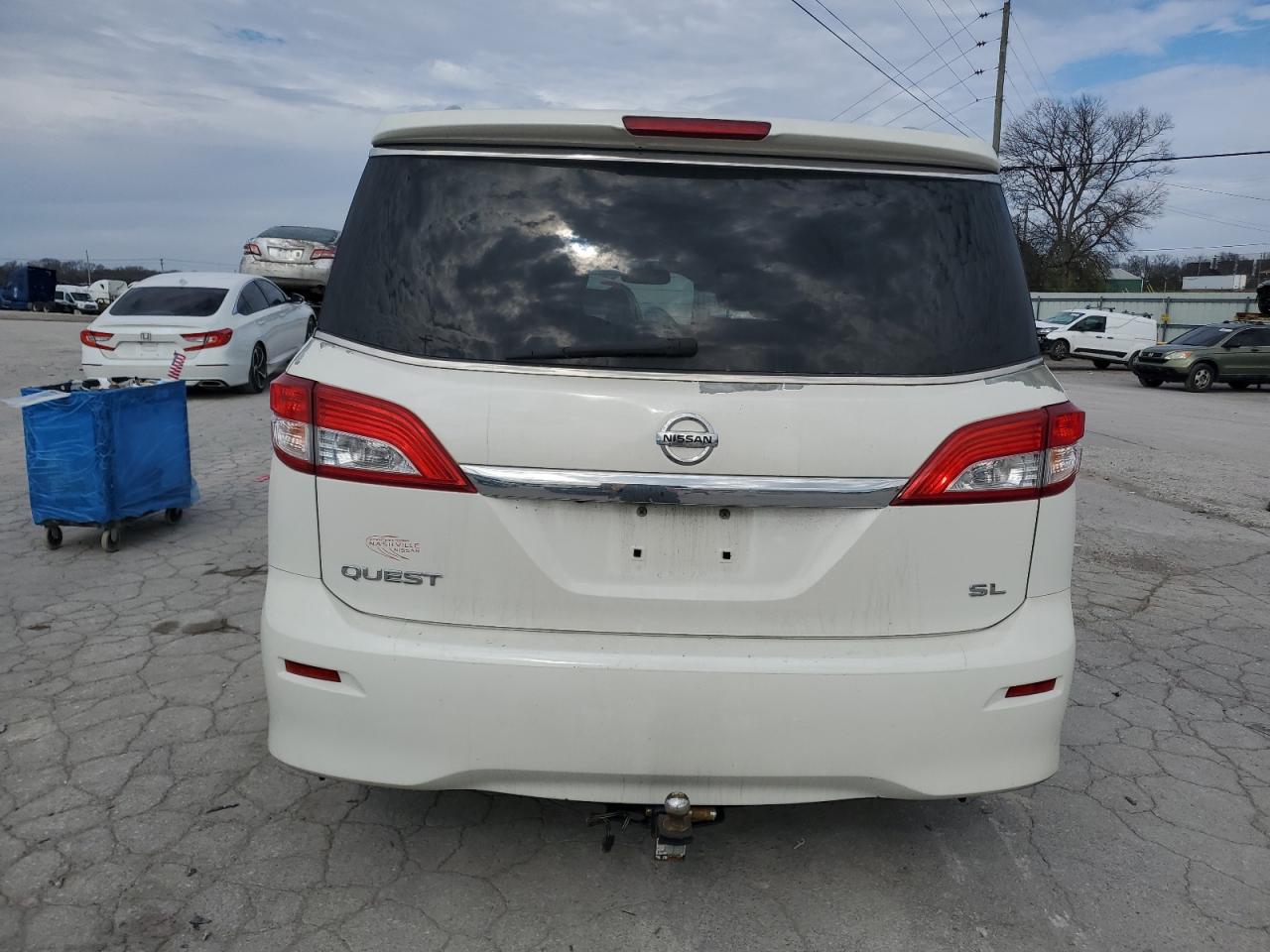 2015 Nissan Quest - Image 6