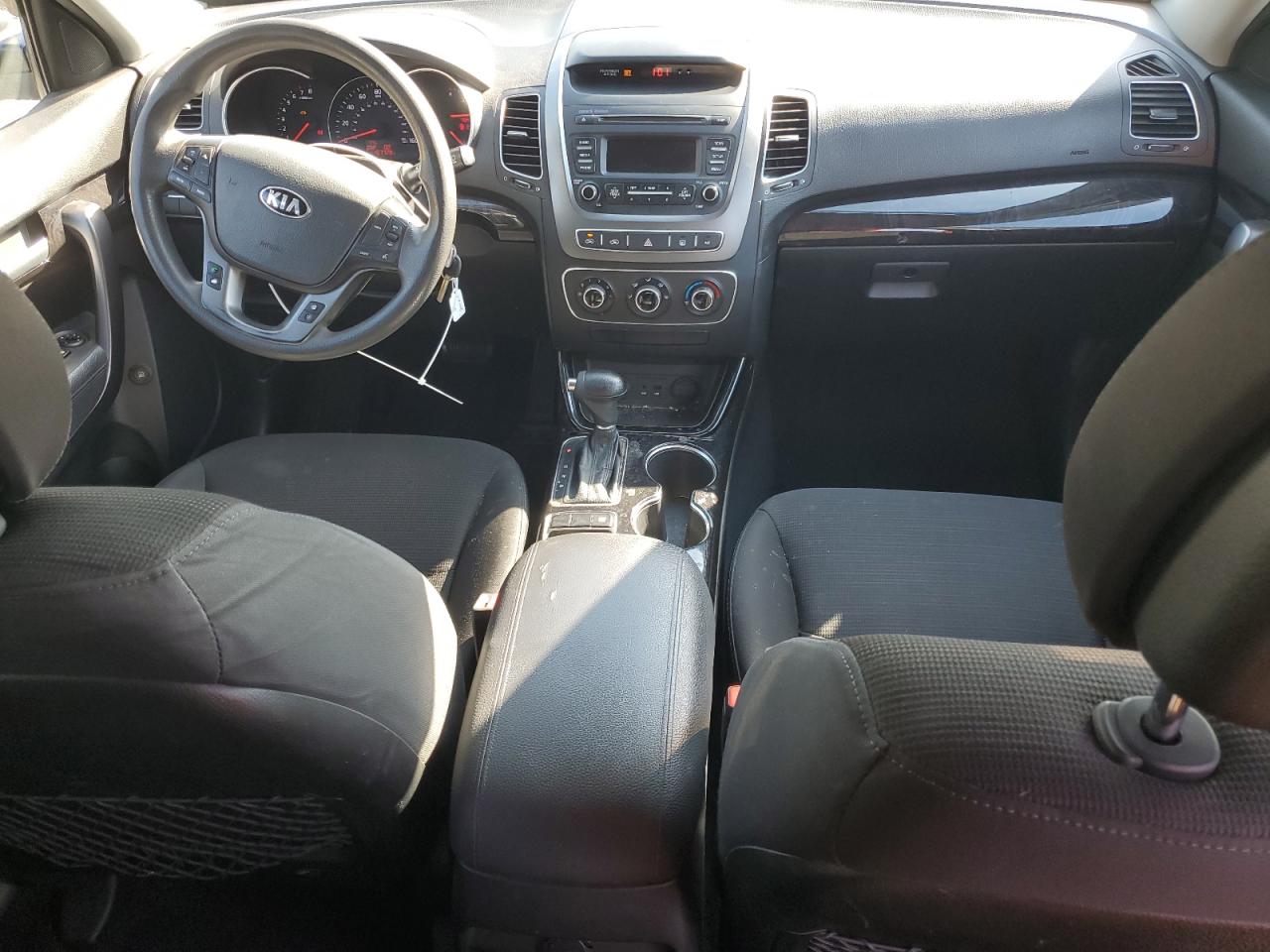 2015 Kia Sorento - Image 8
