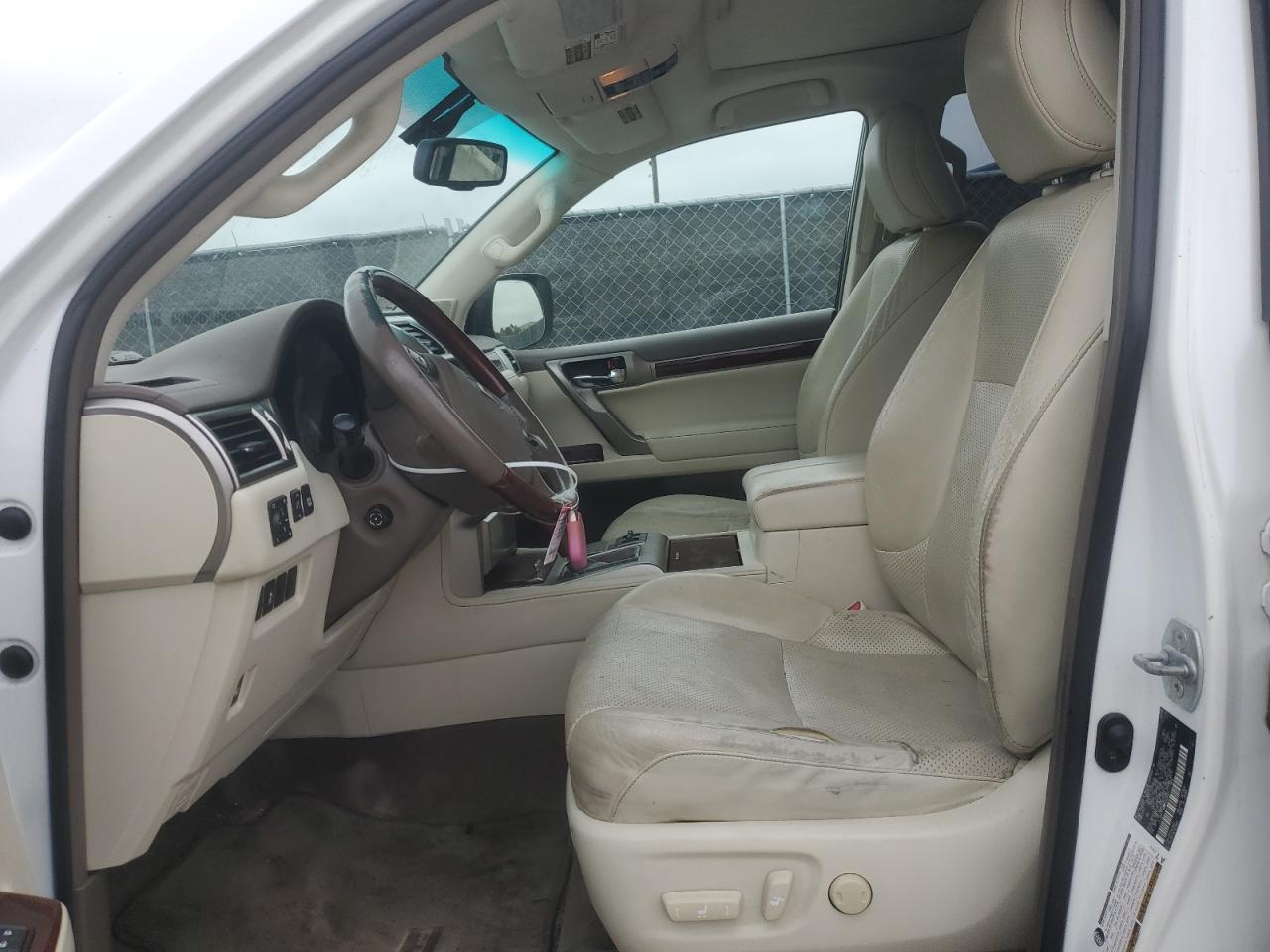 2010 Lexus GX - Image 7