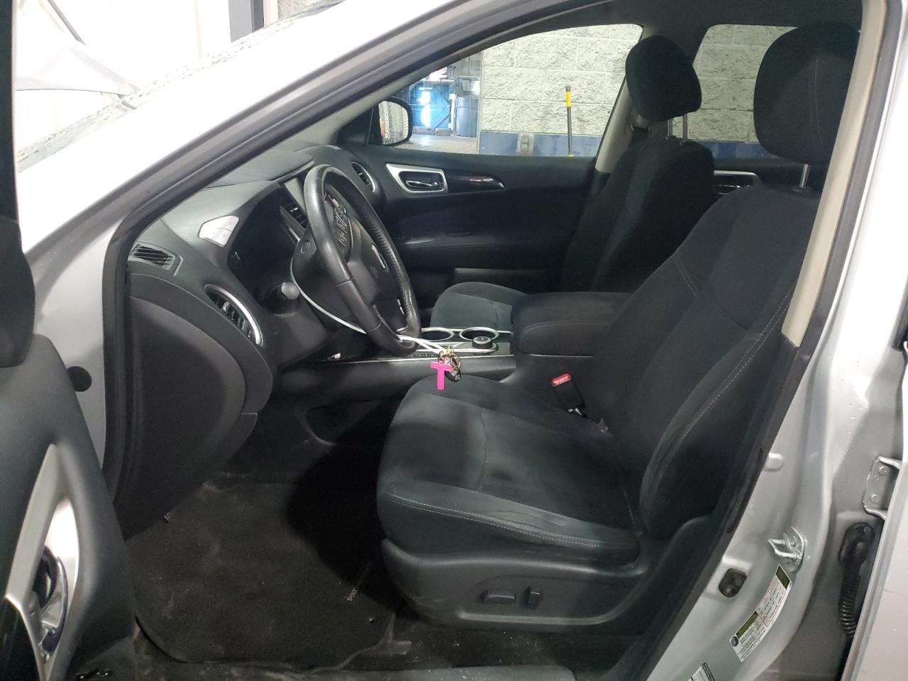 2013 Nissan Pathfinder - Image 7