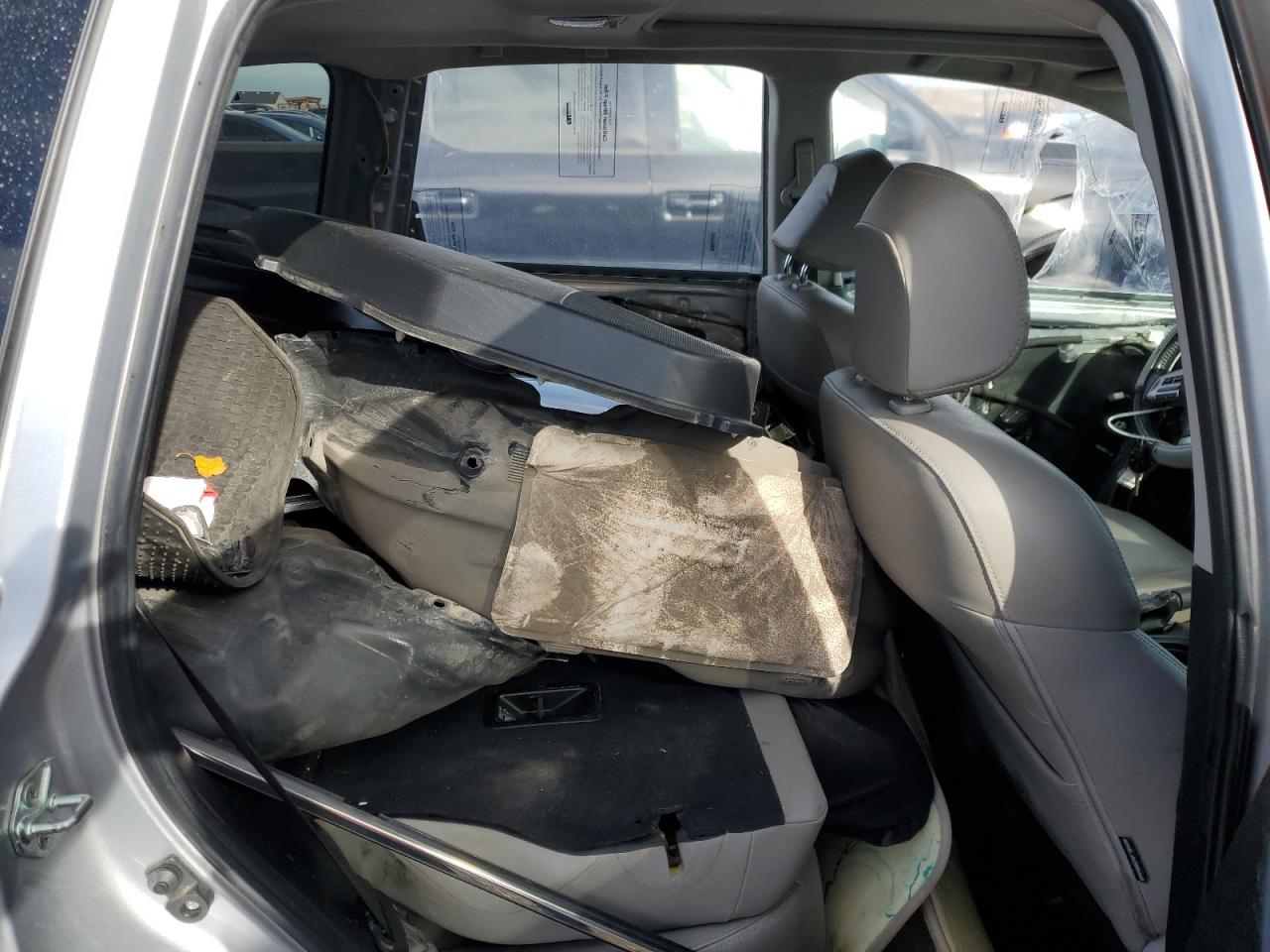 2015 Subaru Forester - Image 10