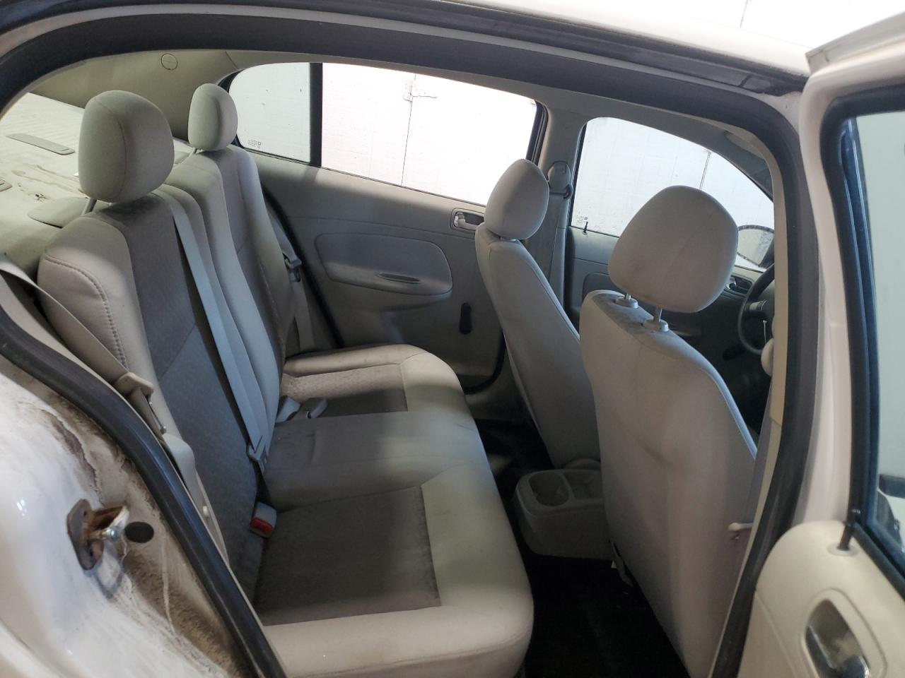 2010 Chevrolet Cobalt - Image 10