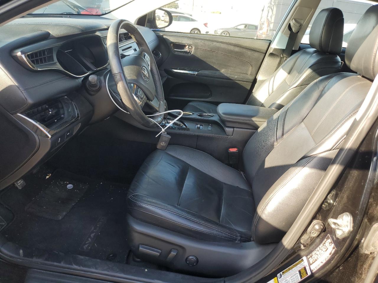 2017 Toyota Avalon - Image 7