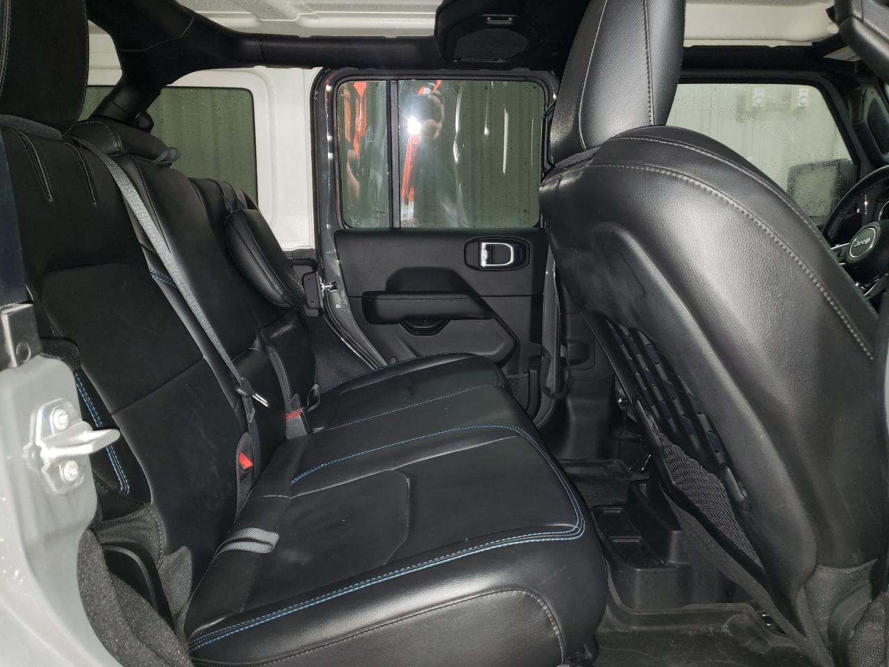 2021 Jeep Wrangler - Image 10