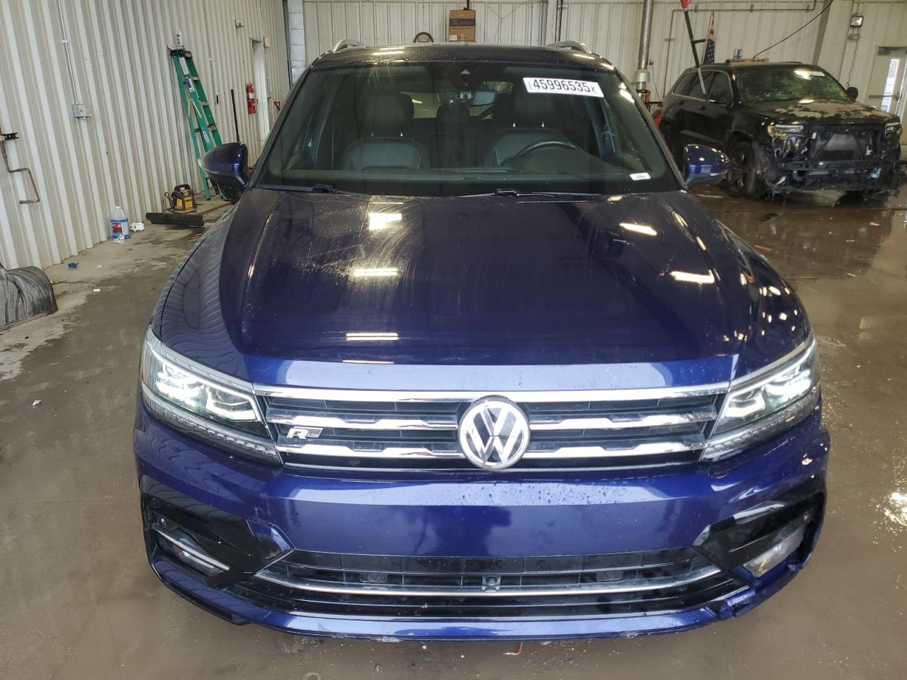 2021 Volkswagen Tiguan - Image 5