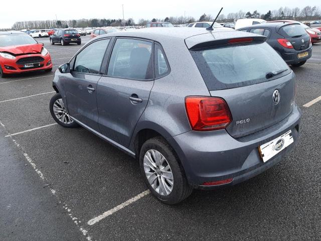 2015 VOLKSWAGEN POLO SE