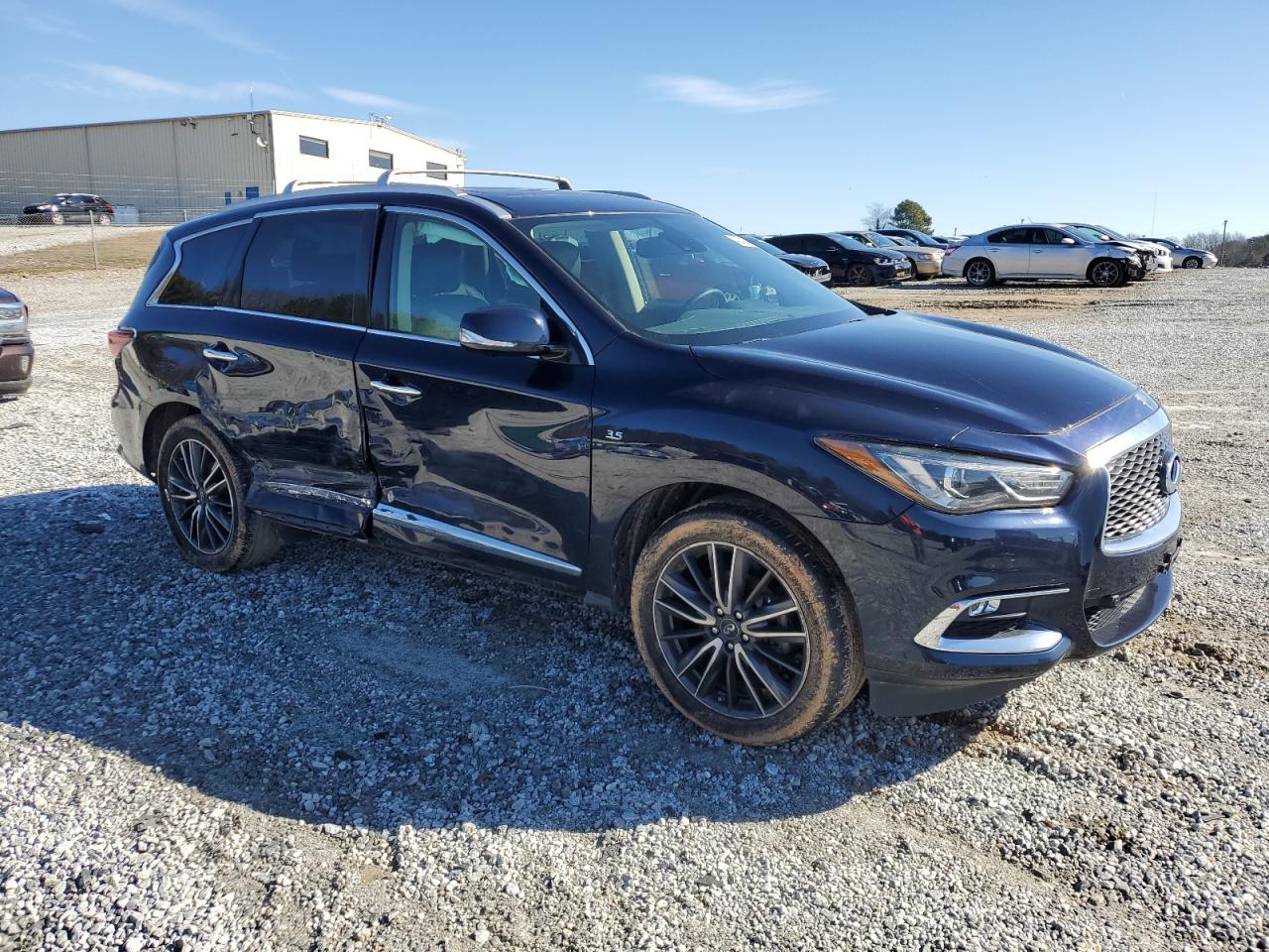2019 Infiniti QX60 - Image 4