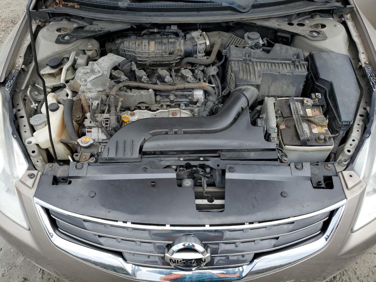 2012 Nissan Altima - Image 11