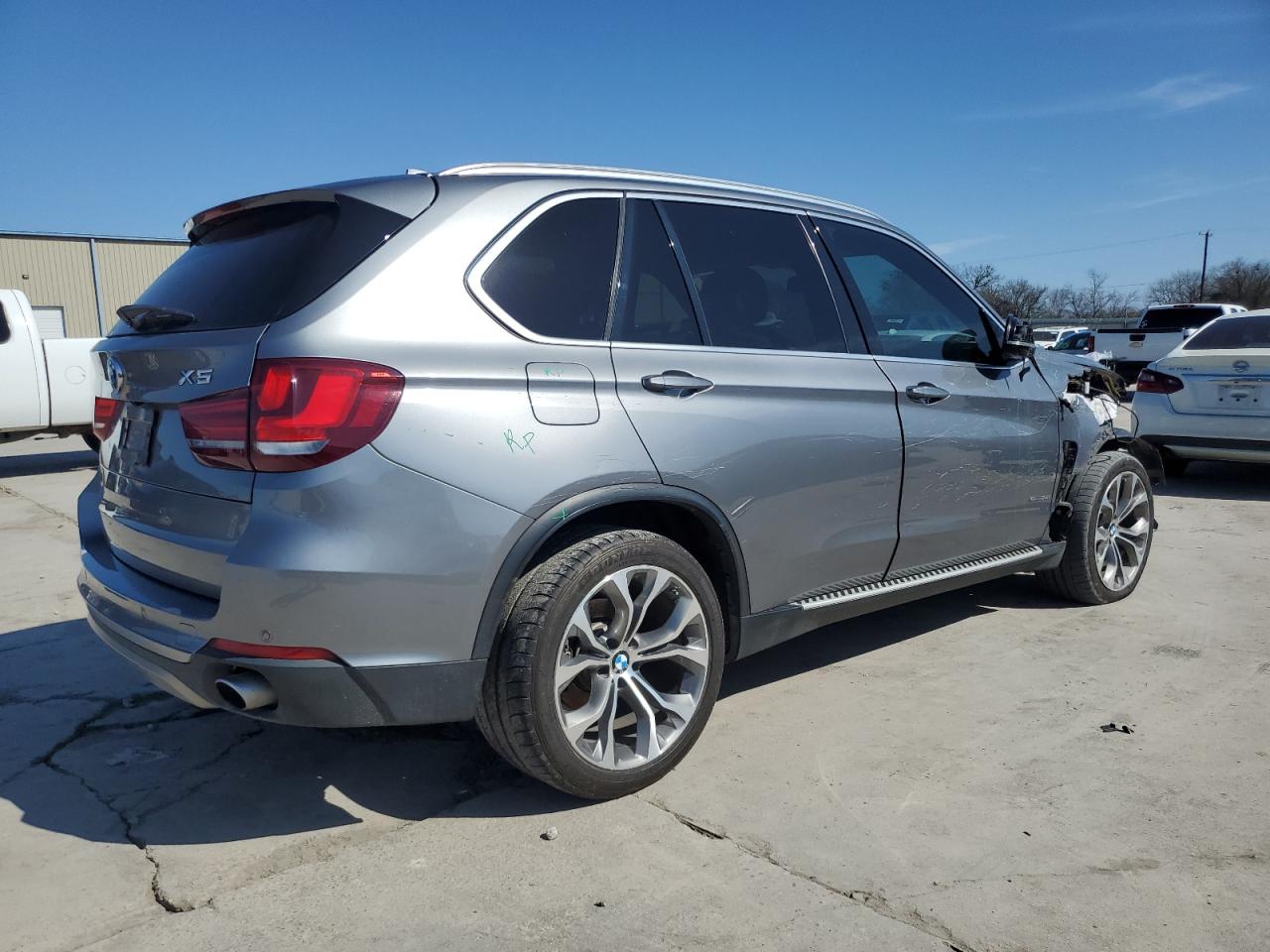 2017 BMW X5 - Image 3
