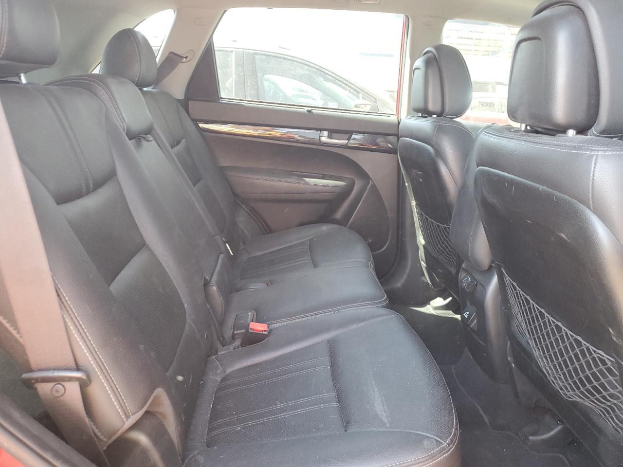 2014 Kia Sorento - Image 11