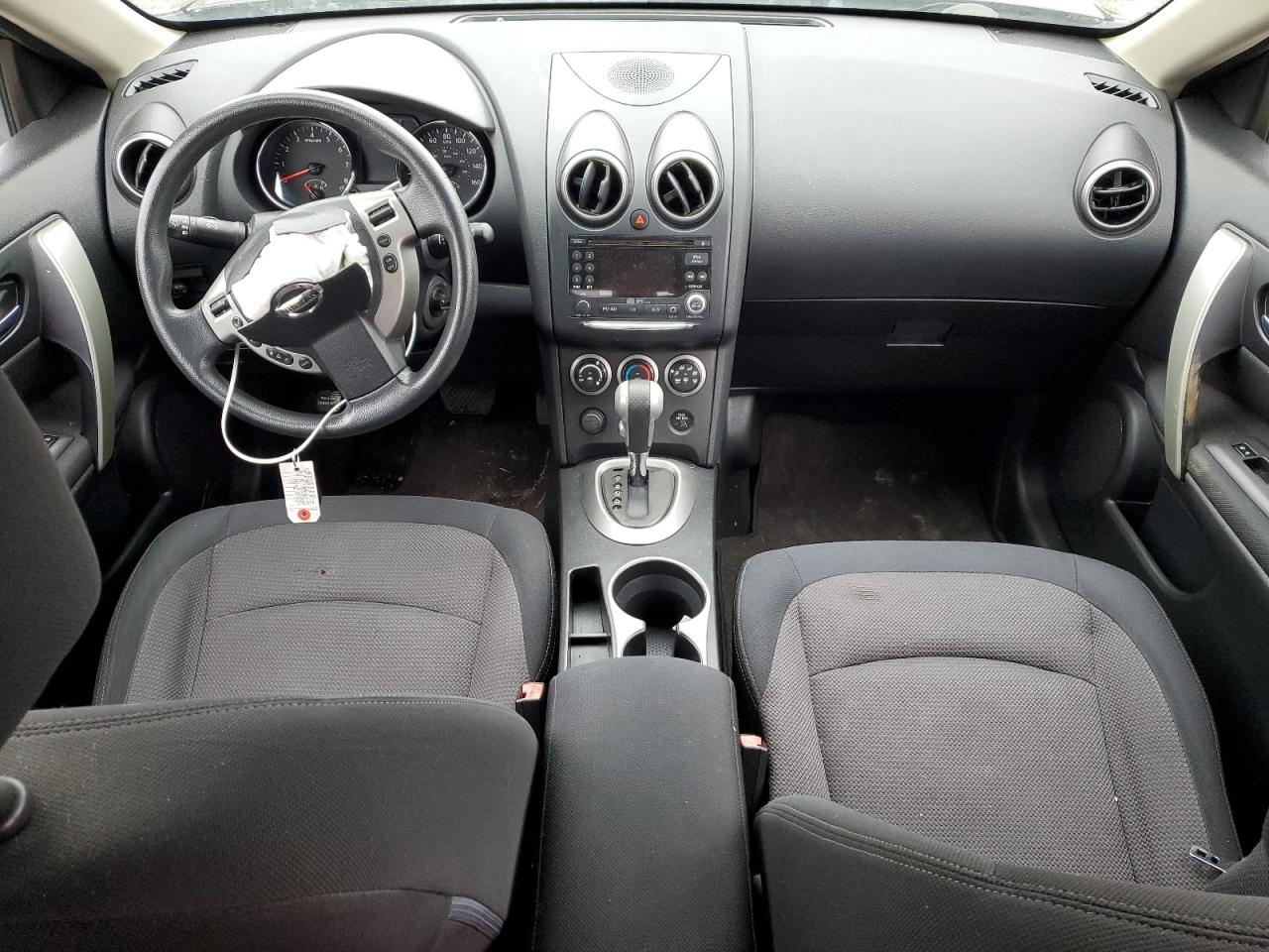 2011 Nissan Rogue - Image 8