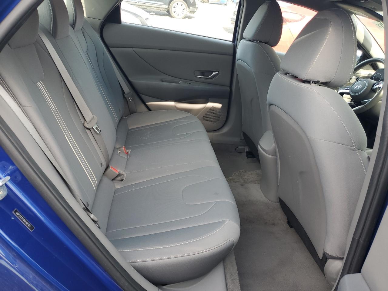 2021 Hyundai Elantra - Image 10