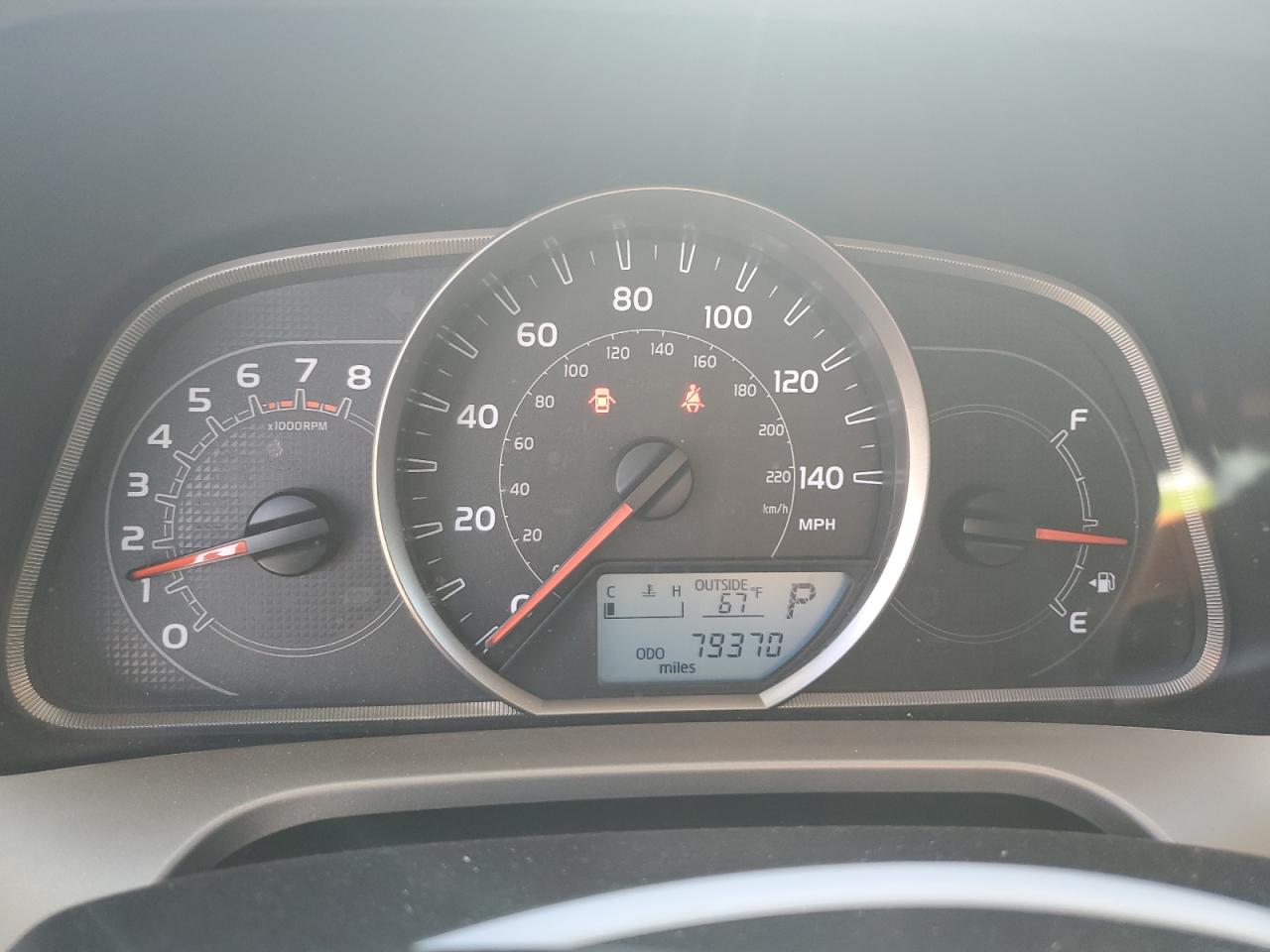 2015 Toyota RAV 4 - Image 9