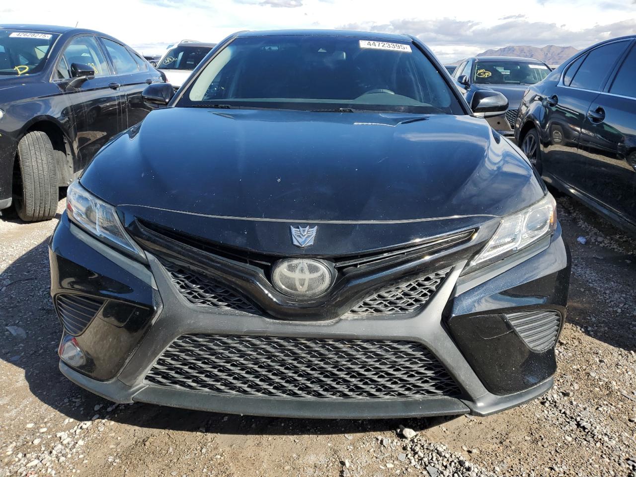 2018 Toyota Camry - Image 5