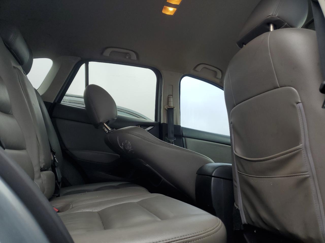 2013 Mazda CX-5 - Image 11