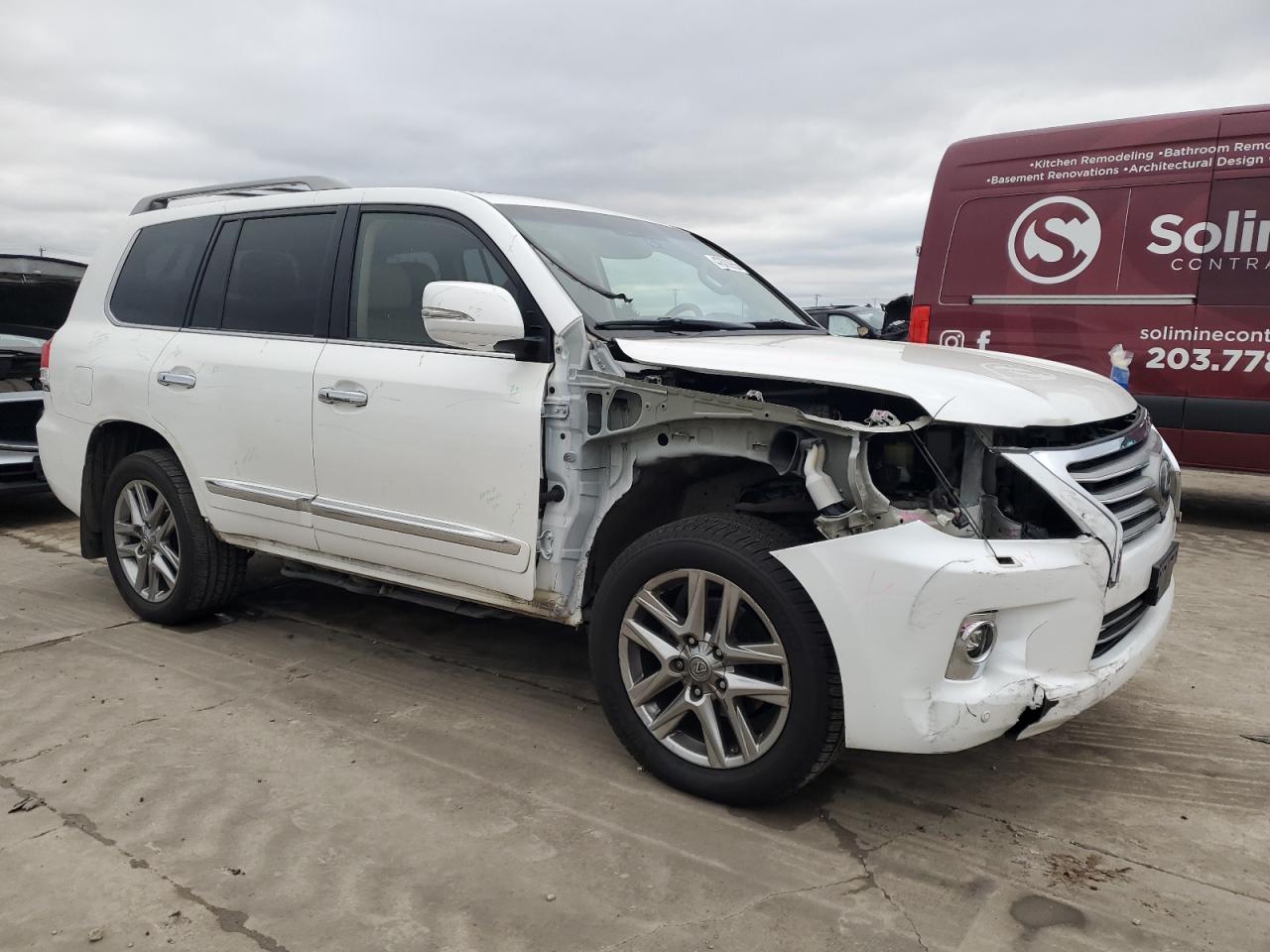 2014 Lexus LX - Image 4