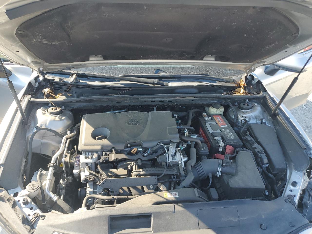 2018 Toyota Camry - Image 11