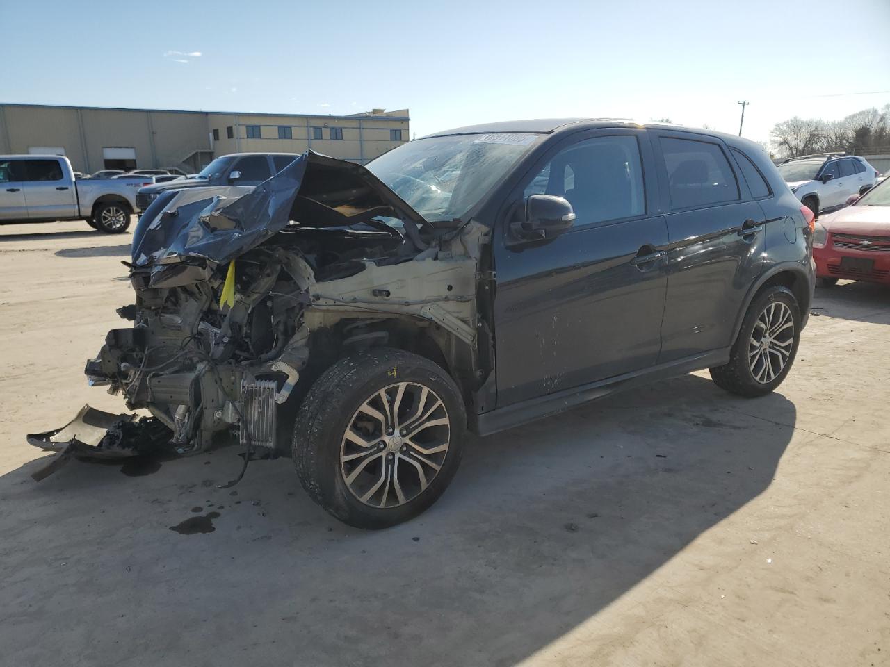2018 Mitsubishi Outlander - Image 1