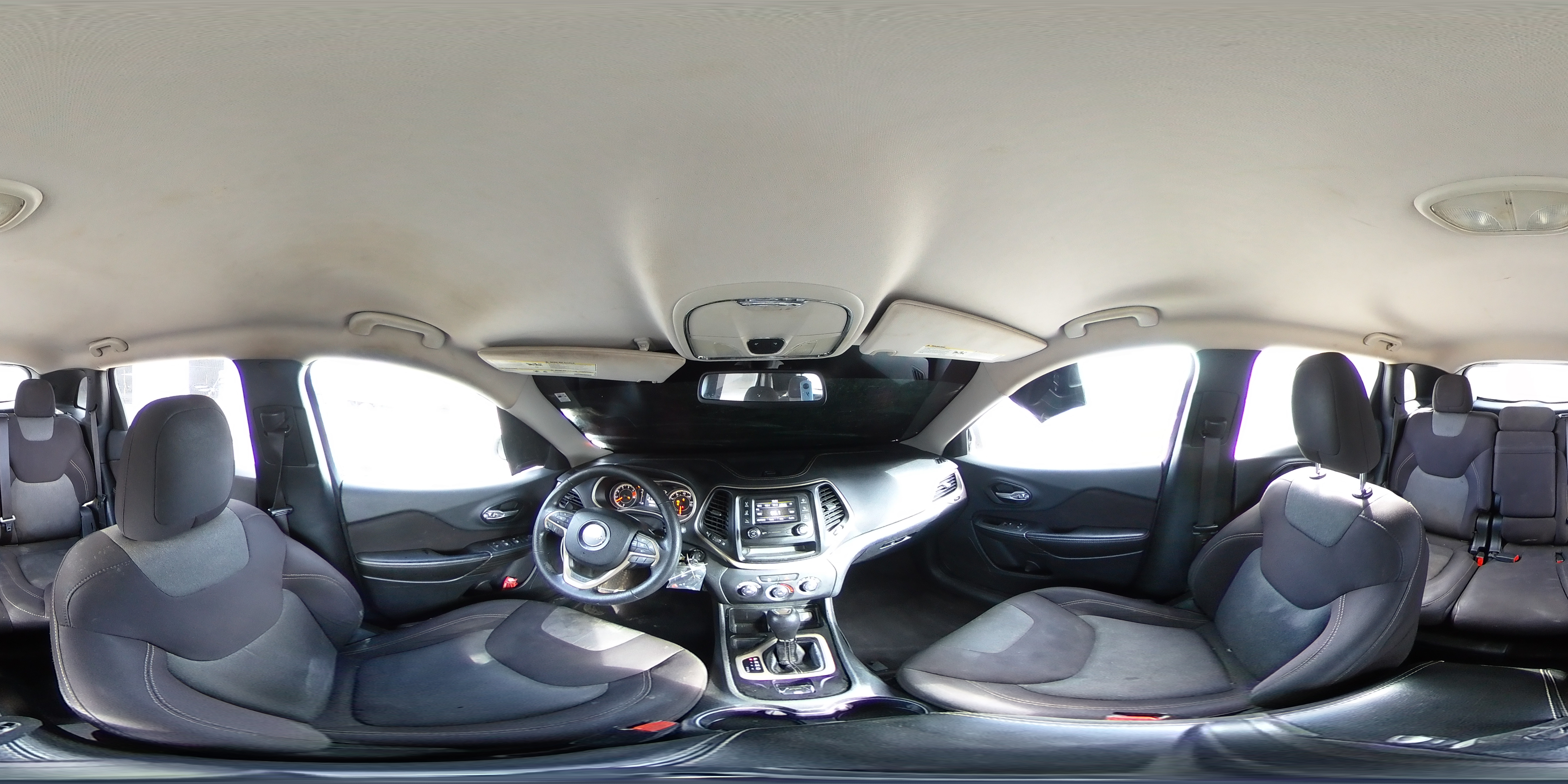 2016 Jeep Grand Cherokee - Image 14