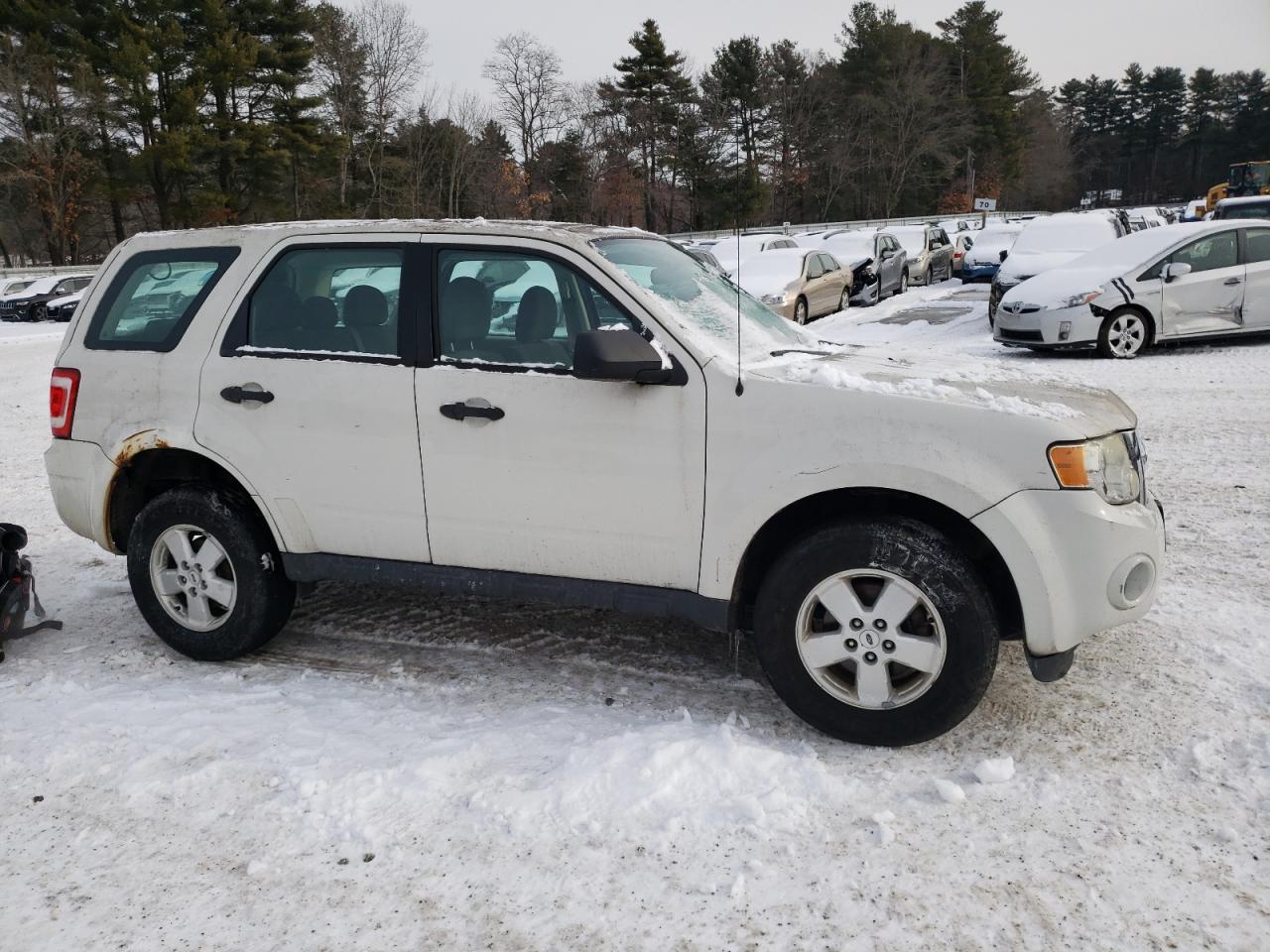 2011 Ford Escape - Image 4