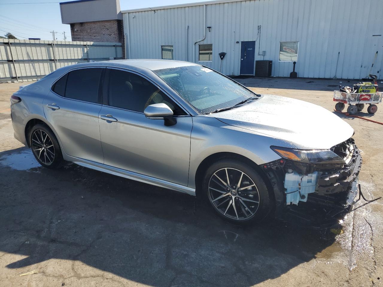 2023 Toyota Camry - Image 4