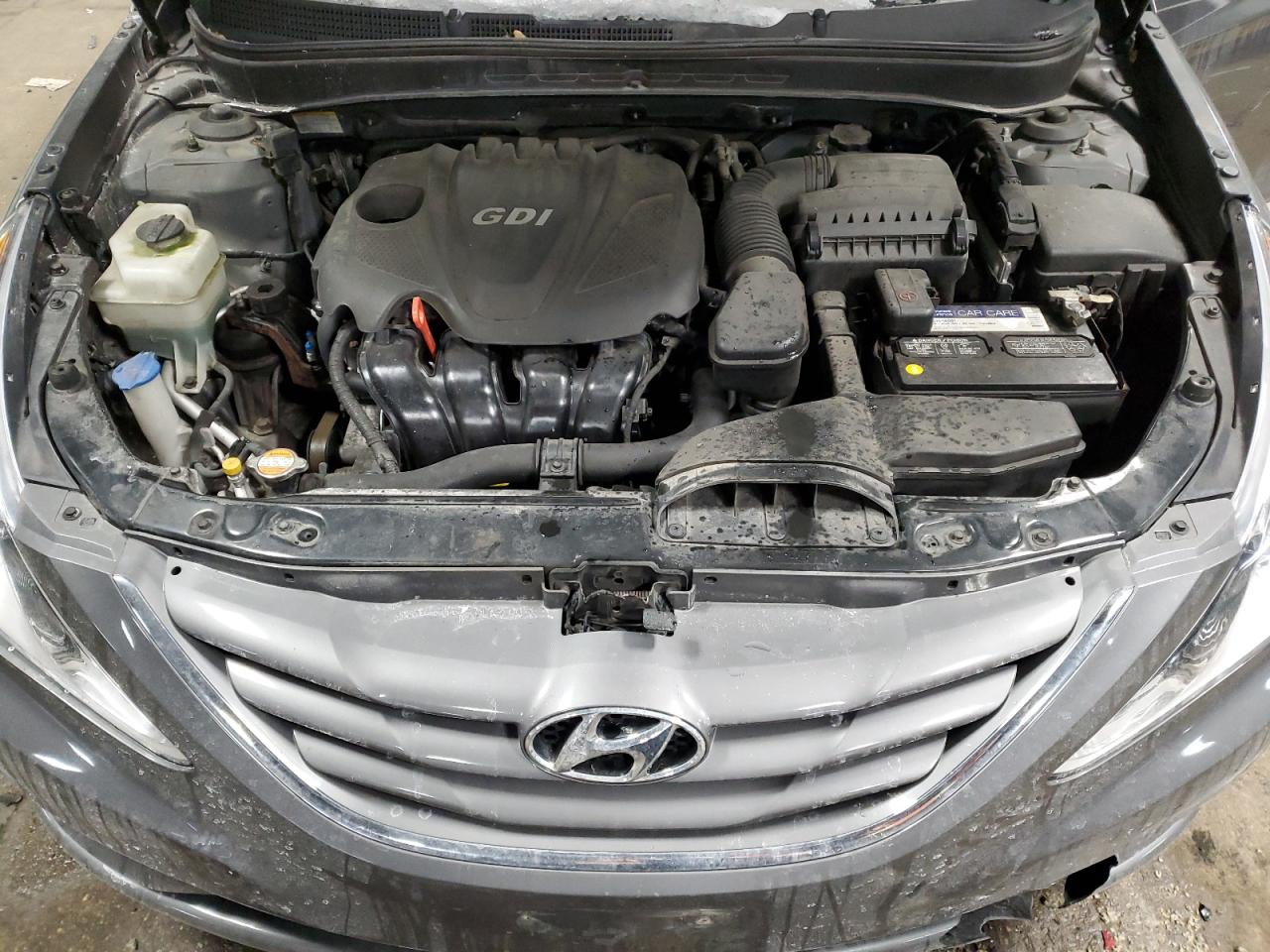2011 Hyundai Sonata - Image 11
