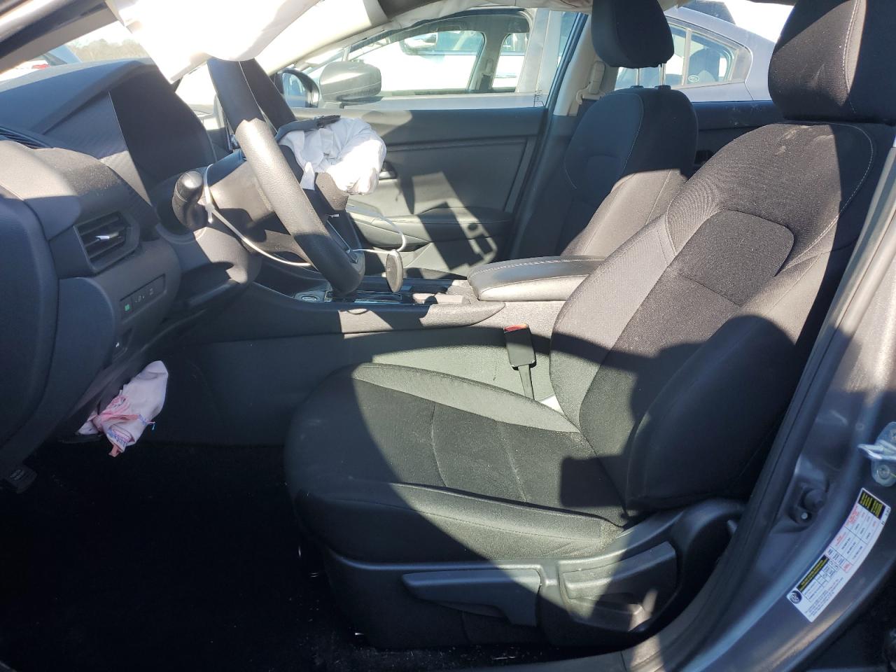 3N1AB8BV9RY218613 NISSAN SENTRA 2024