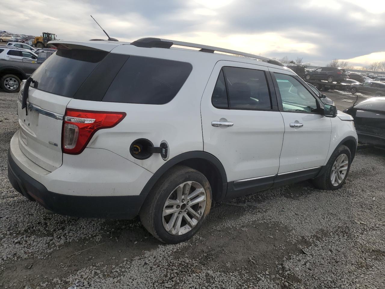 2014 Ford Explorer - Image 3