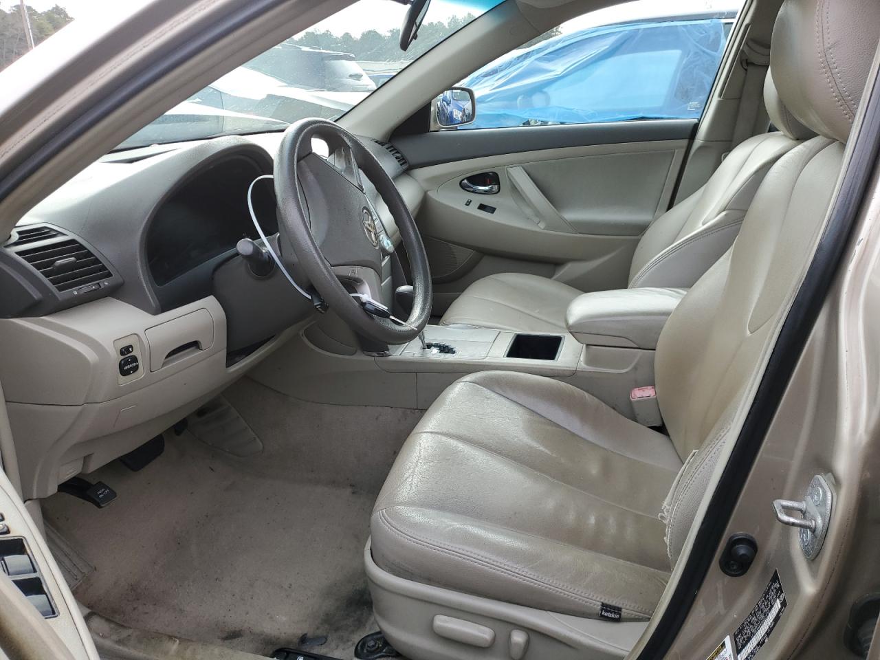 2009 Toyota Camry - Image 7