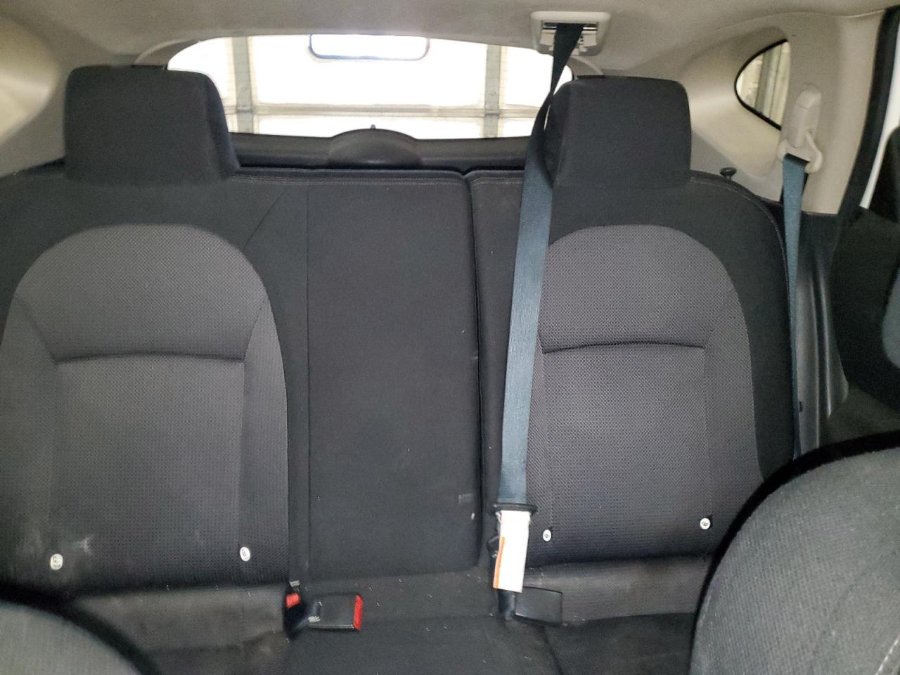2011 Nissan Rogue - Image 10