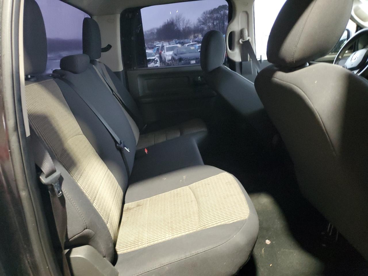 2011 Dodge RAM - Image 11