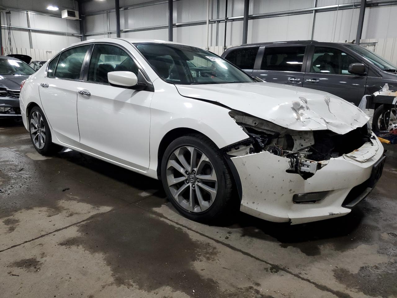 2014 Honda Accord - Image 4