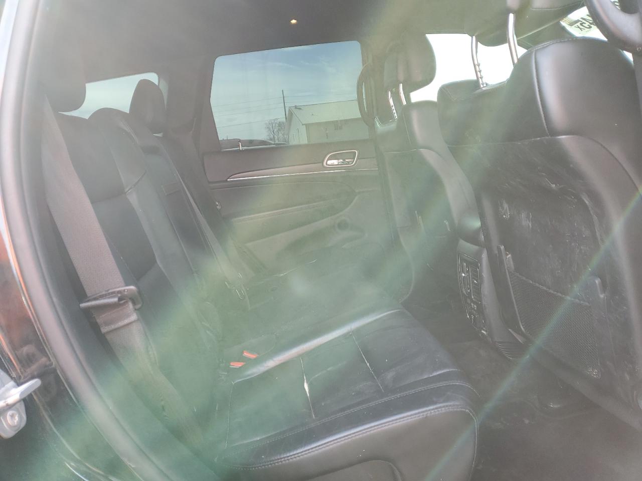 2018 Jeep Grand Cherokee - Image 11