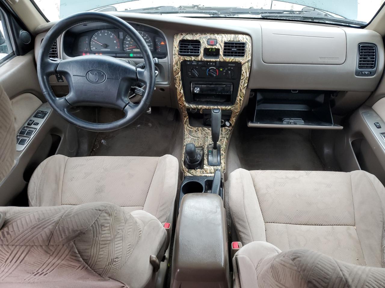 2001 Toyota 4Runner - Image 8